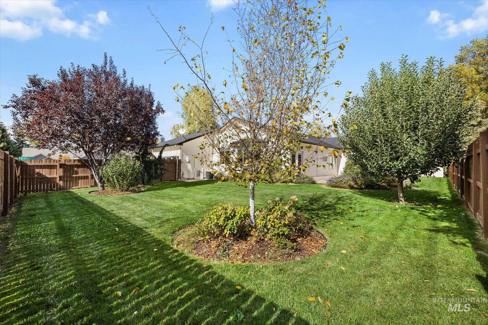 10242 N Blacktail Ave, Boise, Idaho 83714, 3 Bedrooms, 2 Bathrooms, Residential For Sale, Price $639,900,MLS 99003668