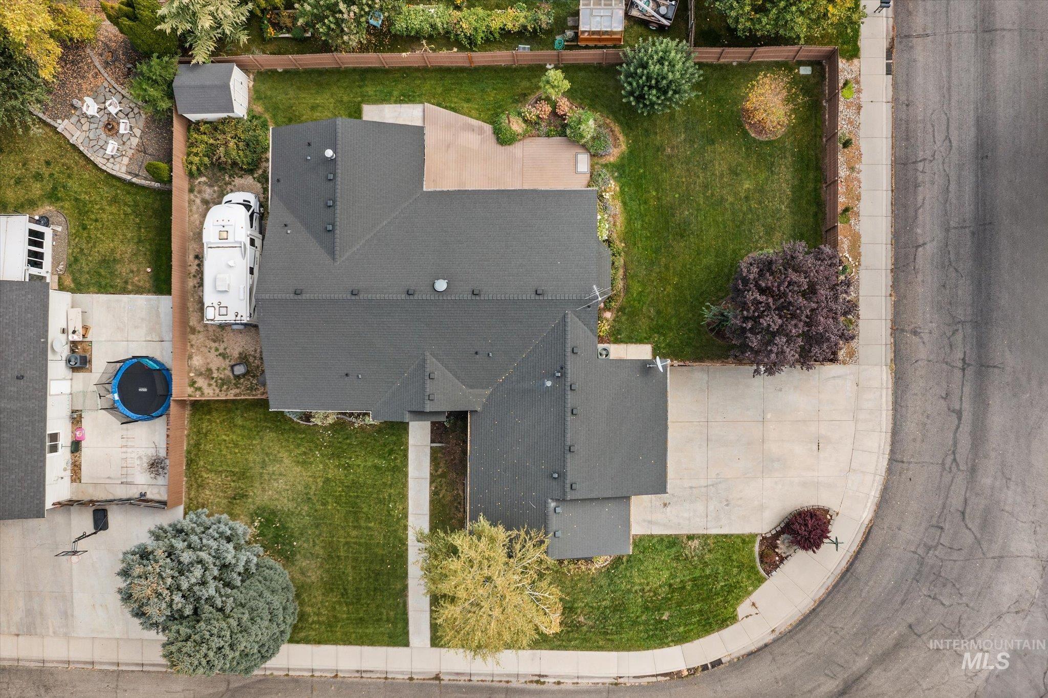 10242 N Blacktail Ave, Boise, Idaho 83714, 3 Bedrooms, 2 Bathrooms, Residential For Sale, Price $639,900,MLS 99003668
