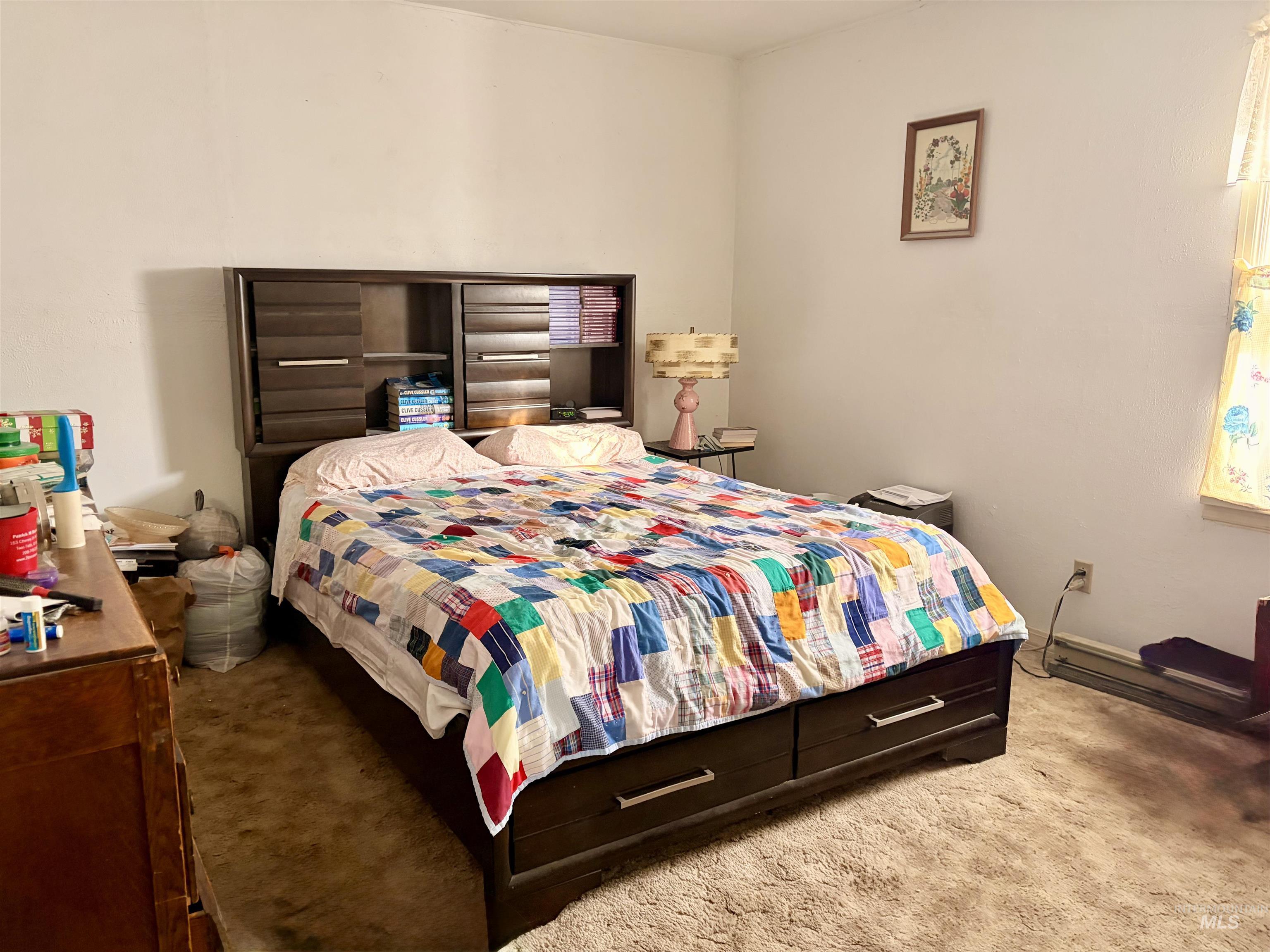 287 Falls Avenue West, Twin Falls, Idaho 83301, 2 Bedrooms, 1.5 Bathrooms, Residential For Sale, Price $269,900,MLS 99003670