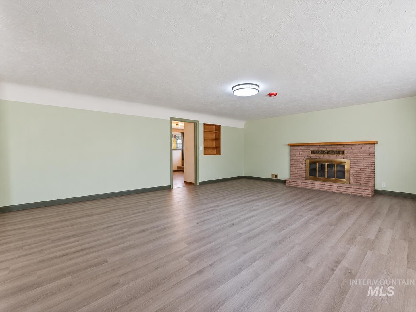 515 N 16th Ave, Nampa, Idaho 83687, 3 Bedrooms, 2 Bathrooms, Residential For Sale, Price $459,900,MLS 99003672