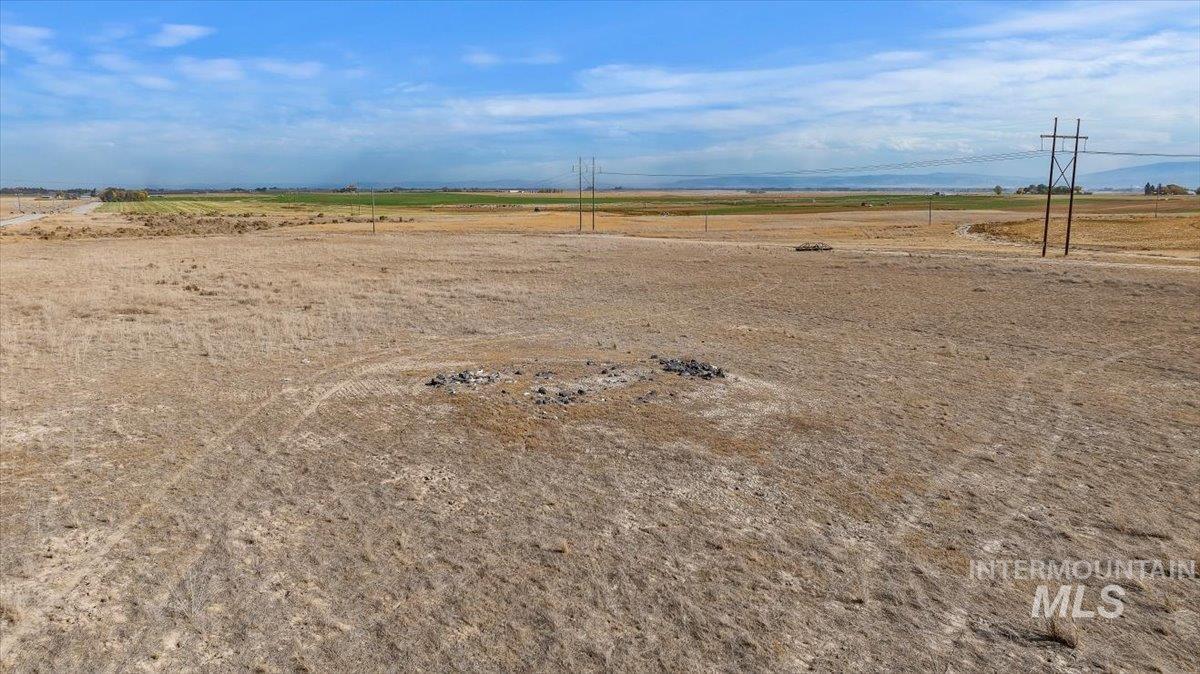 500 N 750 W, Paul, Idaho 83347, Land For Sale, Price $235,000, 99003677