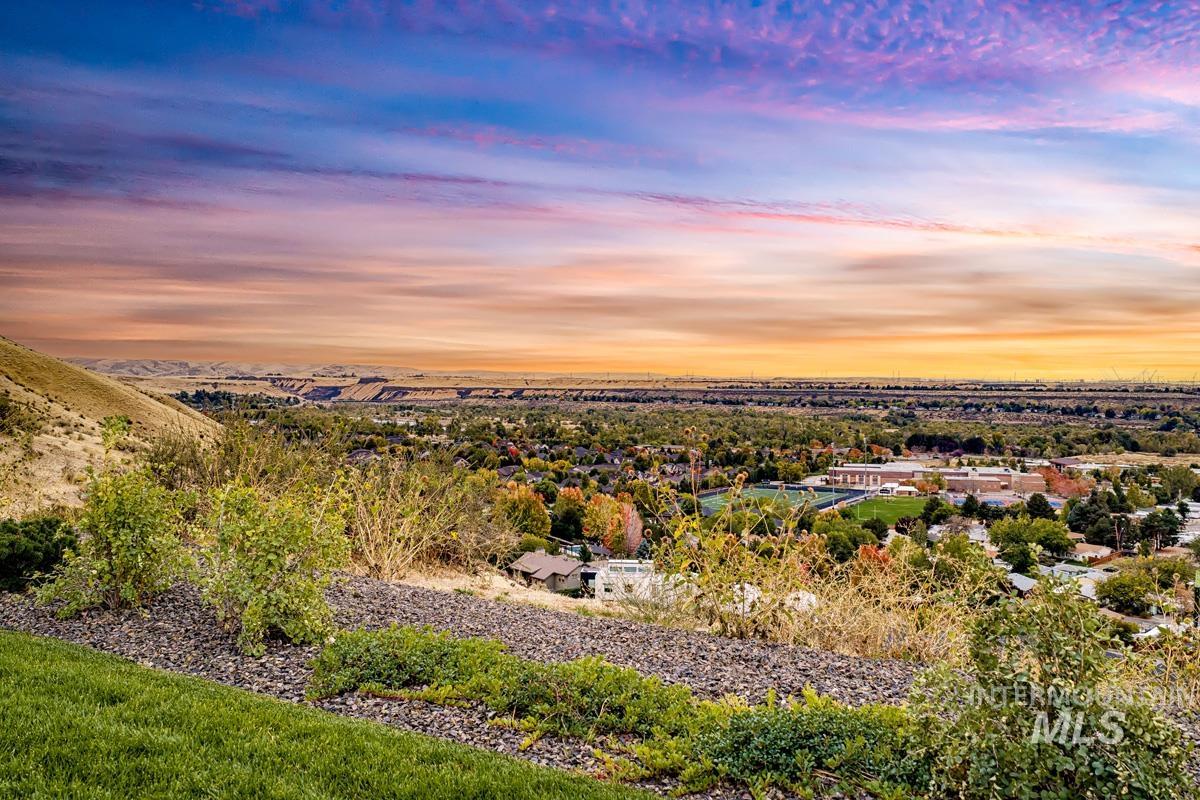 5833 E Prominence Dr., Boise, Idaho 83716, 4 Bedrooms, 3.5 Bathrooms, Residential For Sale, Price $2,229,883,MLS 99003679