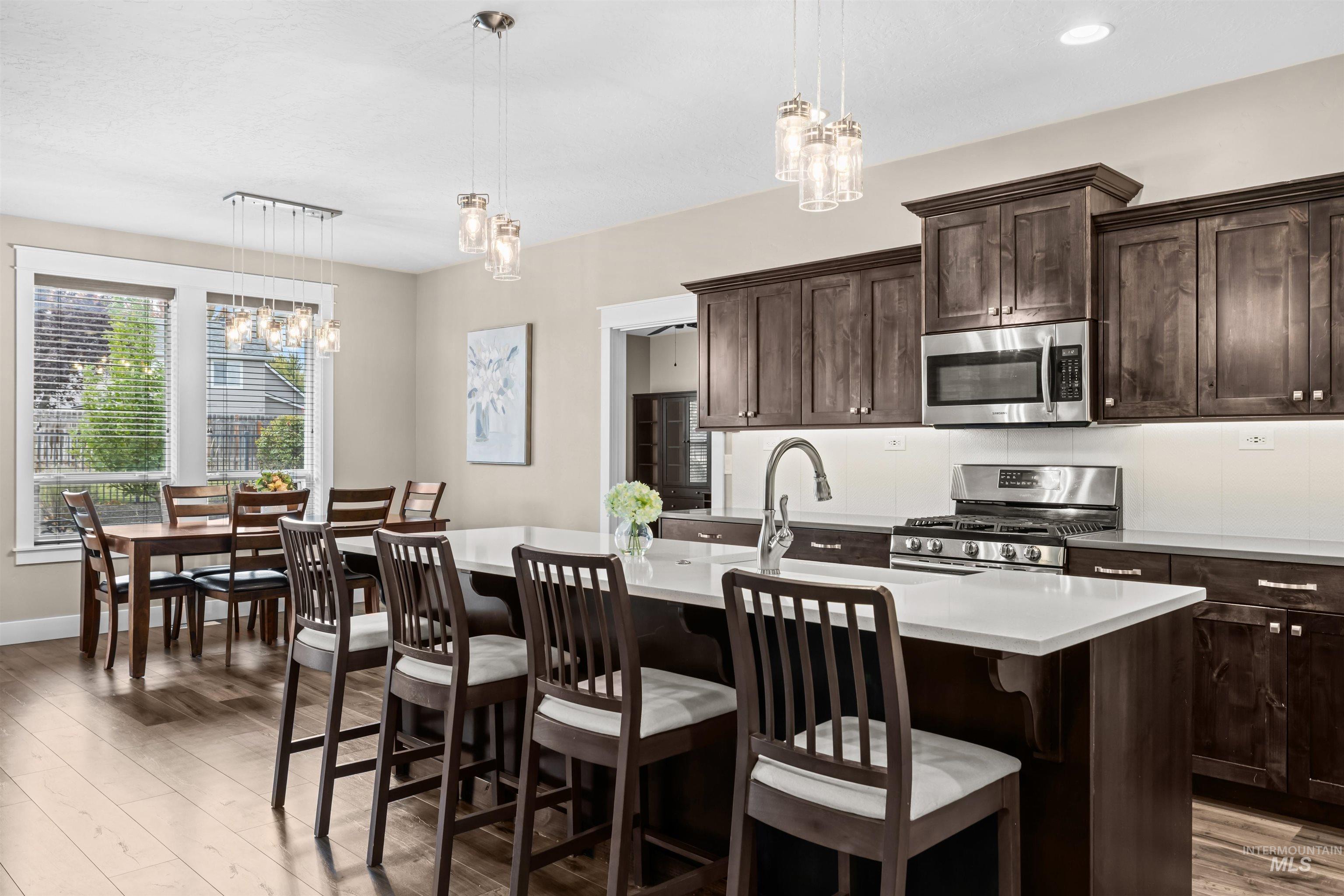 1085 W Tanzanite Drive, Kuna, Idaho 83634, 3 Bedrooms, 2 Bathrooms, Residential For Sale, Price $695,900,MLS 99003682