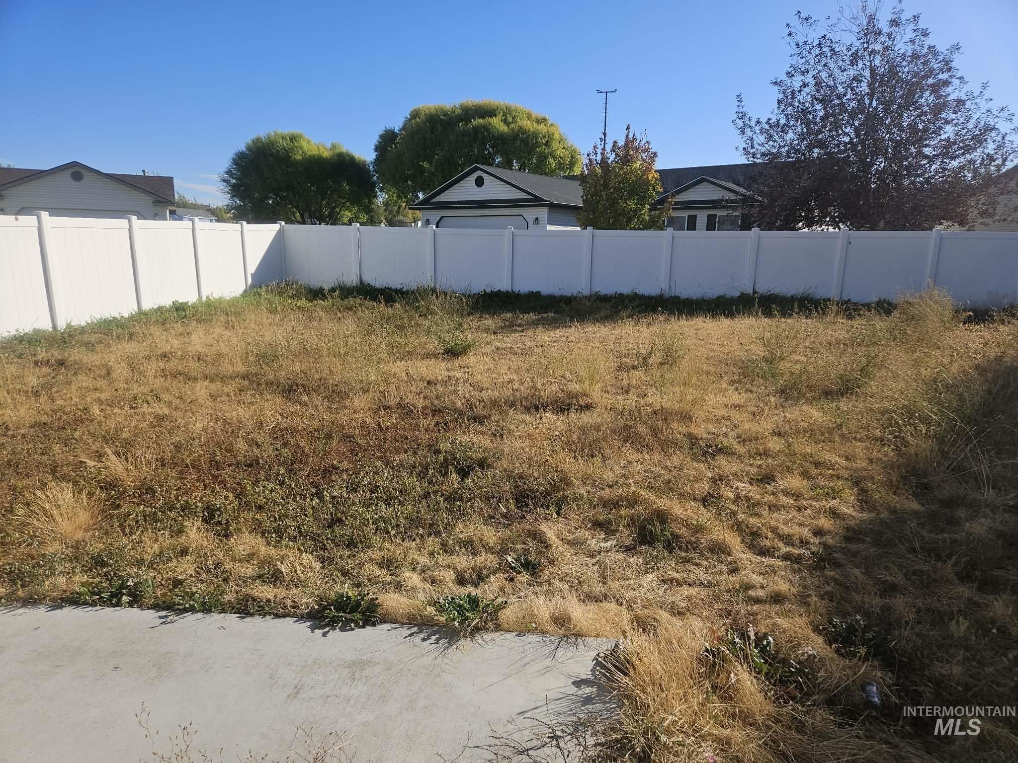 226 Bellevue Ct, Twin Falls, Idaho 83301, 3 Bedrooms, 2 Bathrooms, Residential For Sale, Price $279,000,MLS 99003684