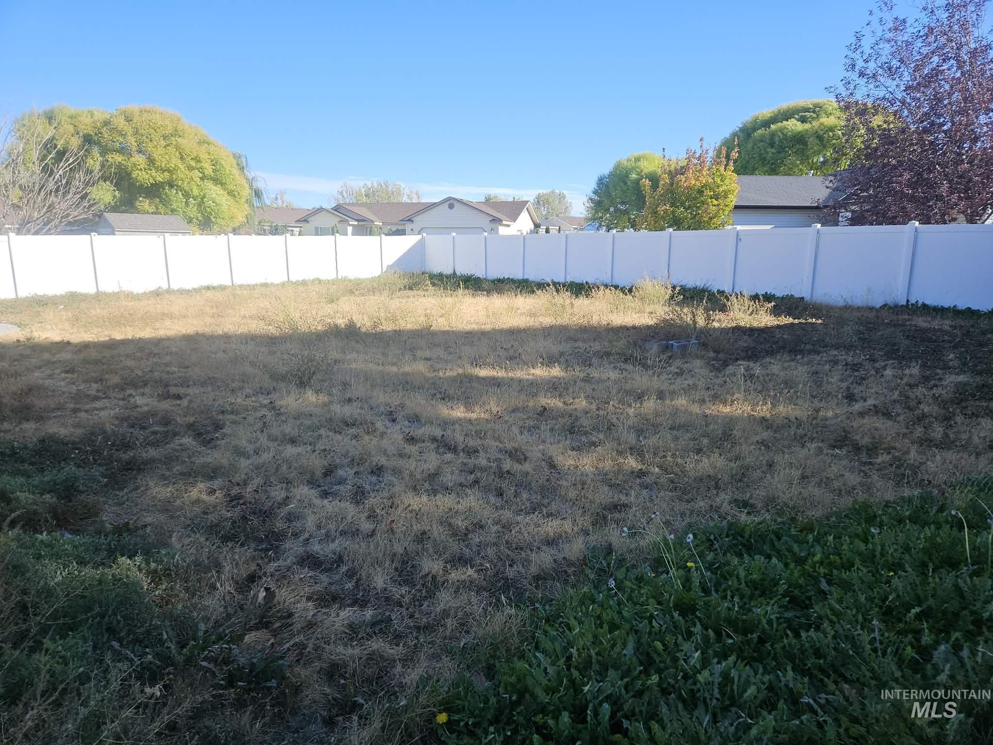 226 Bellevue Ct, Twin Falls, Idaho 83301, 3 Bedrooms, 2 Bathrooms, Residential For Sale, Price $279,000,MLS 99003684
