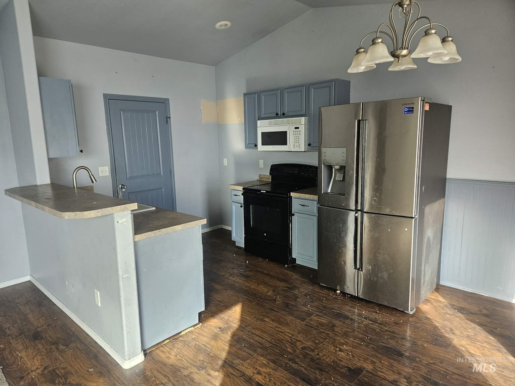 226 Bellevue Ct, Twin Falls, Idaho 83301, 3 Bedrooms, 2 Bathrooms, Residential For Sale, Price $279,000,MLS 99003684