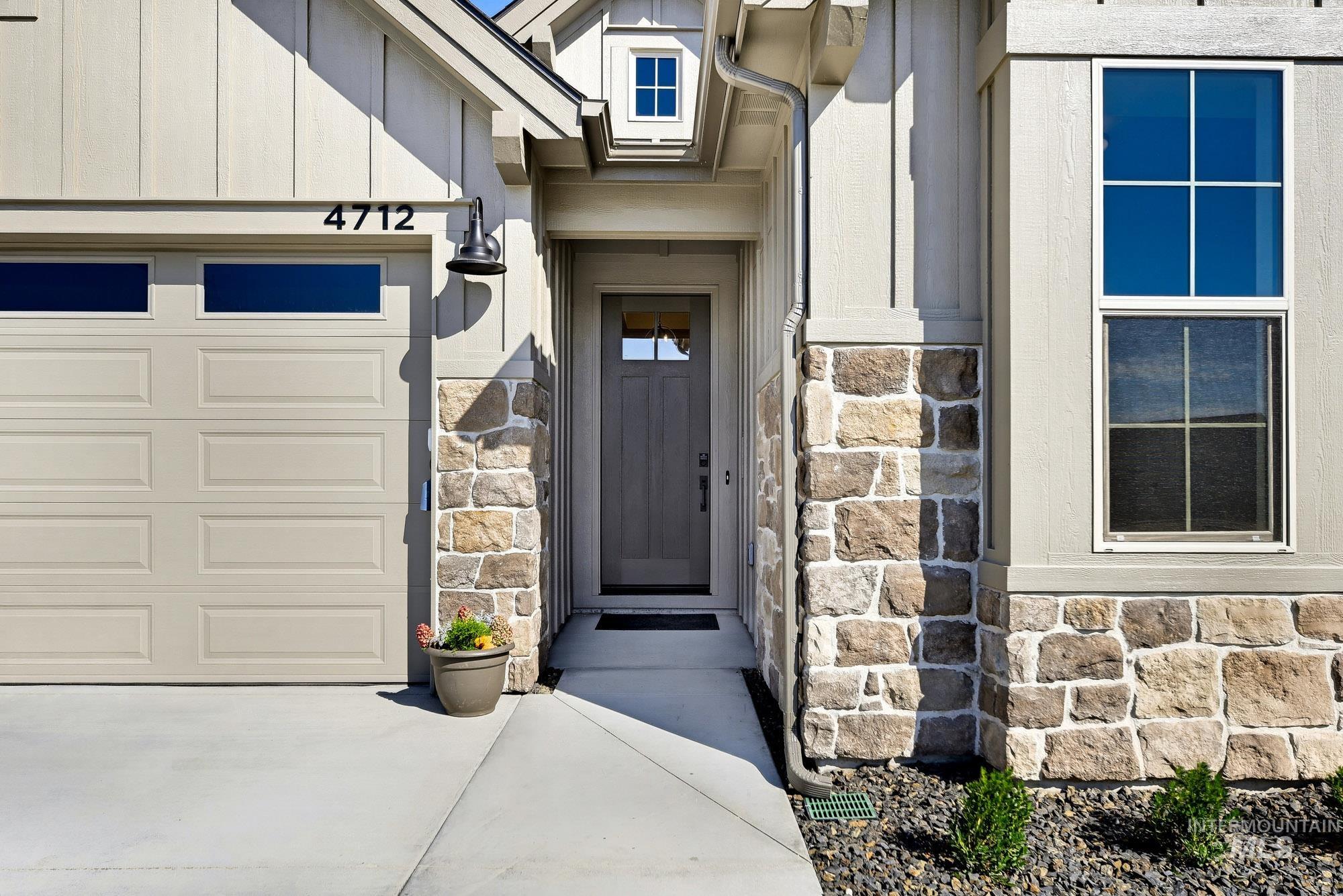 4712 S Selawick Way, Meridian, Idaho 83642, 5 Bedrooms, 3 Bathrooms, Residential For Sale, Price $764,900,MLS 99003686