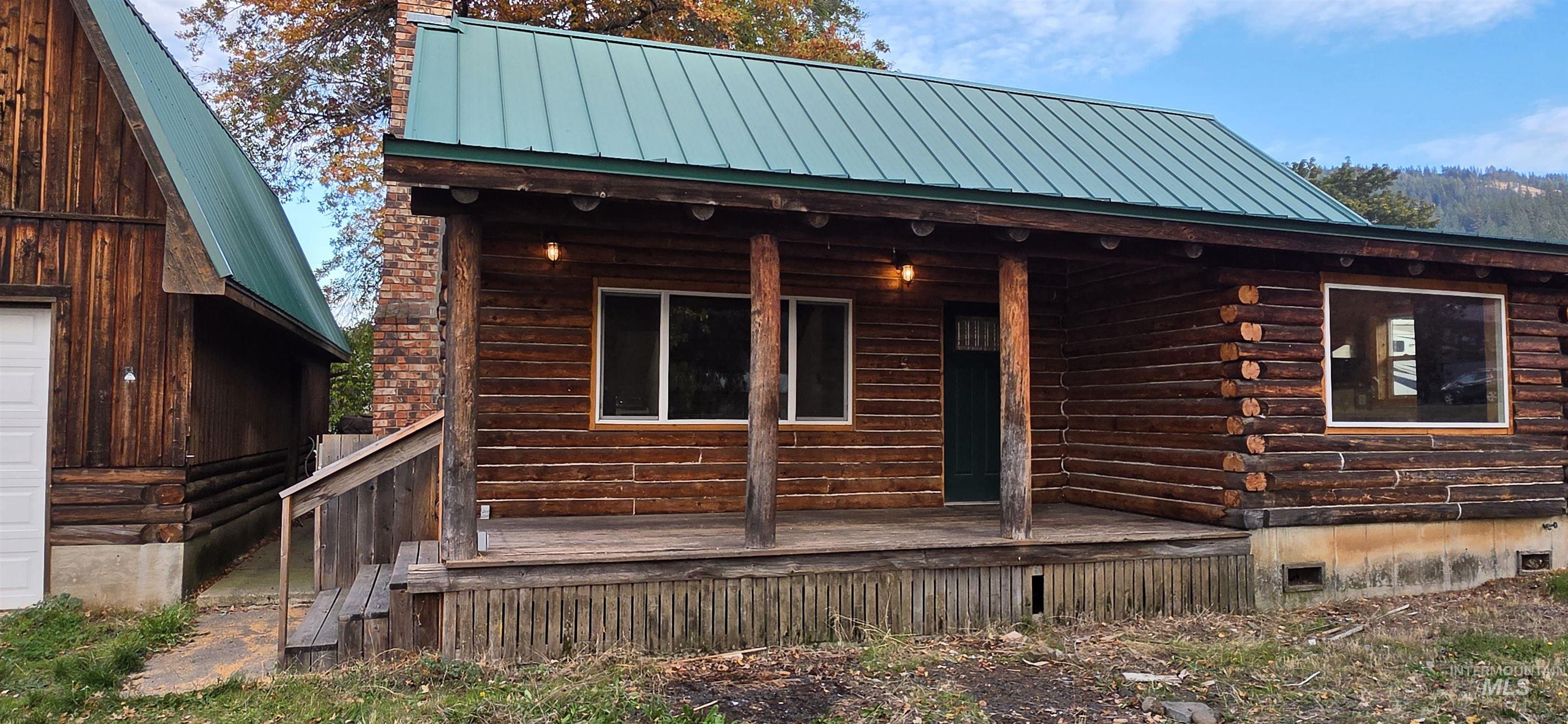 310 128th st, Orofino, Idaho 83544, 2 Bedrooms, 1 Bathroom, Residential For Sale, Price $275,000,MLS 99003687