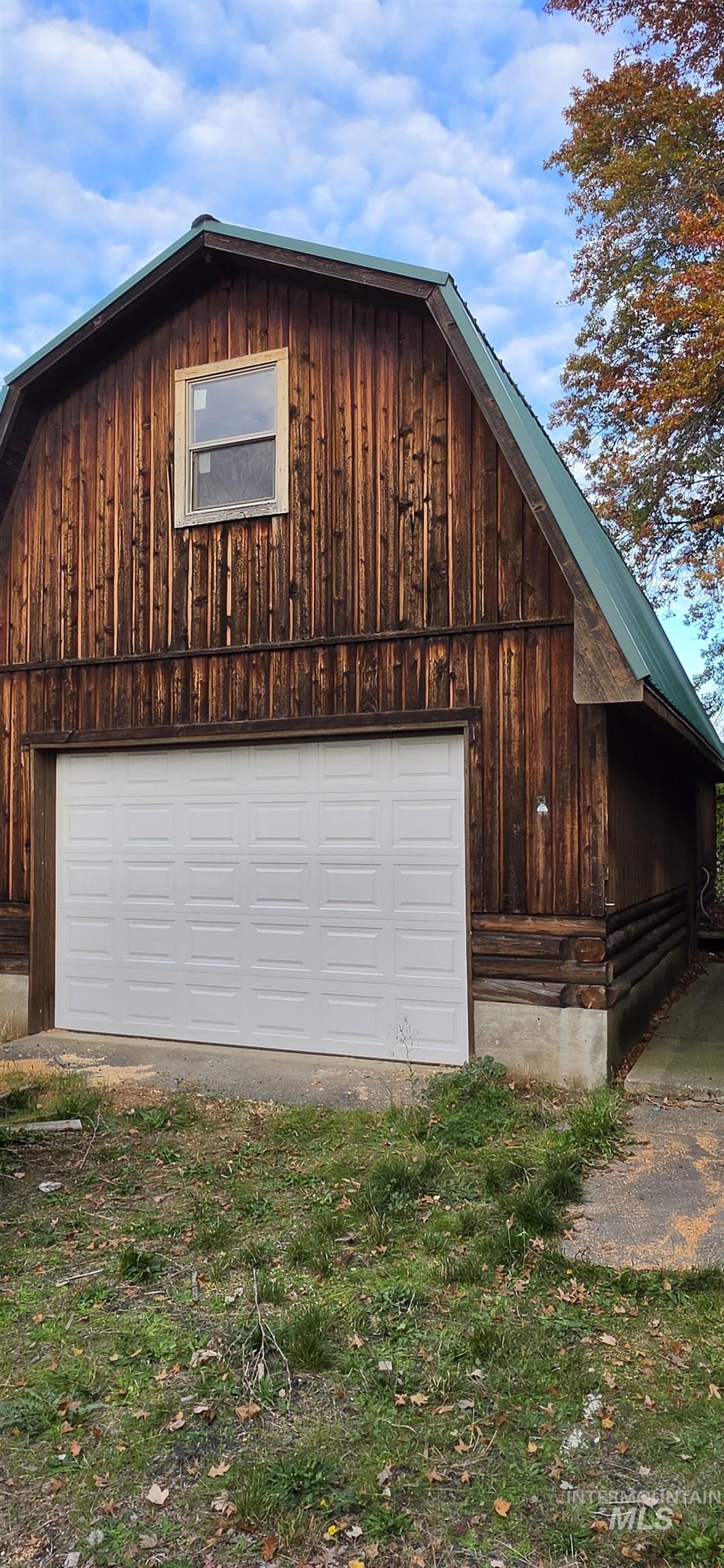 310 128th st, Orofino, Idaho 83544, 2 Bedrooms, 1 Bathroom, Residential For Sale, Price $275,000,MLS 99003687