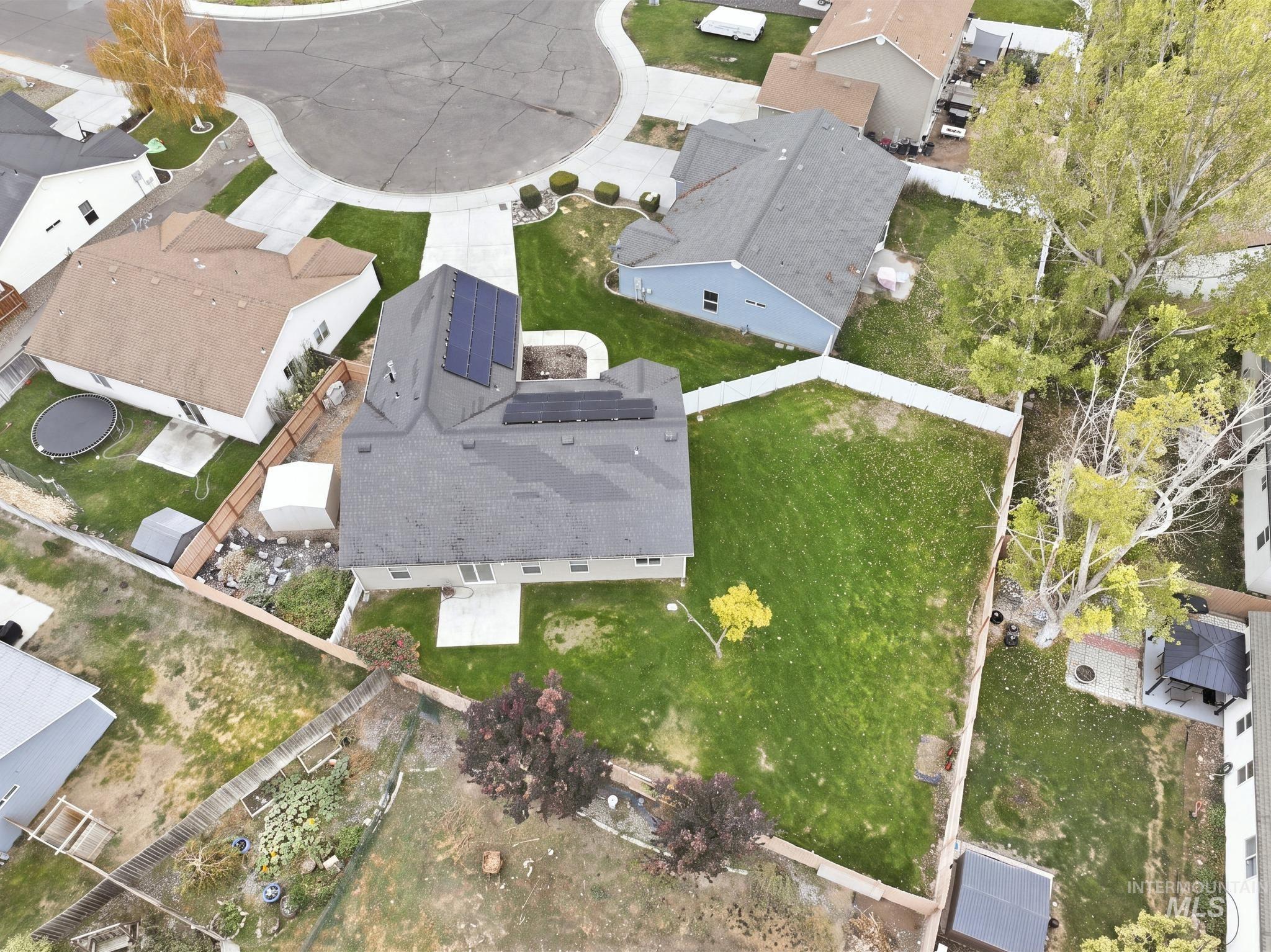 427 Clover Ave, Twin Falls, Idaho 83301, 5 Bedrooms, 2 Bathrooms, Residential For Sale, Price $389,000,MLS 99003689