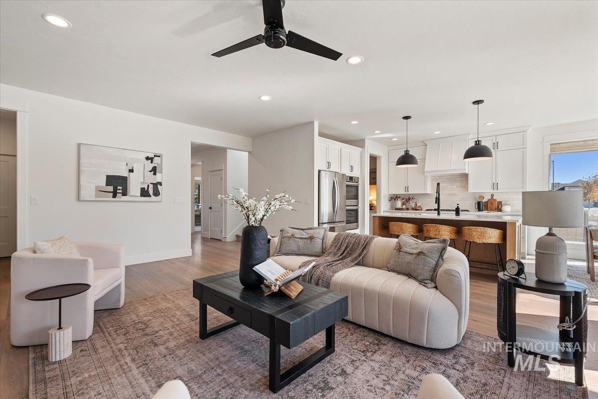 1881 W Maracay Dr, Meridian, Idaho 83646, 4 Bedrooms, 2.5 Bathrooms, Residential For Sale, Price $830,000,MLS 99003690