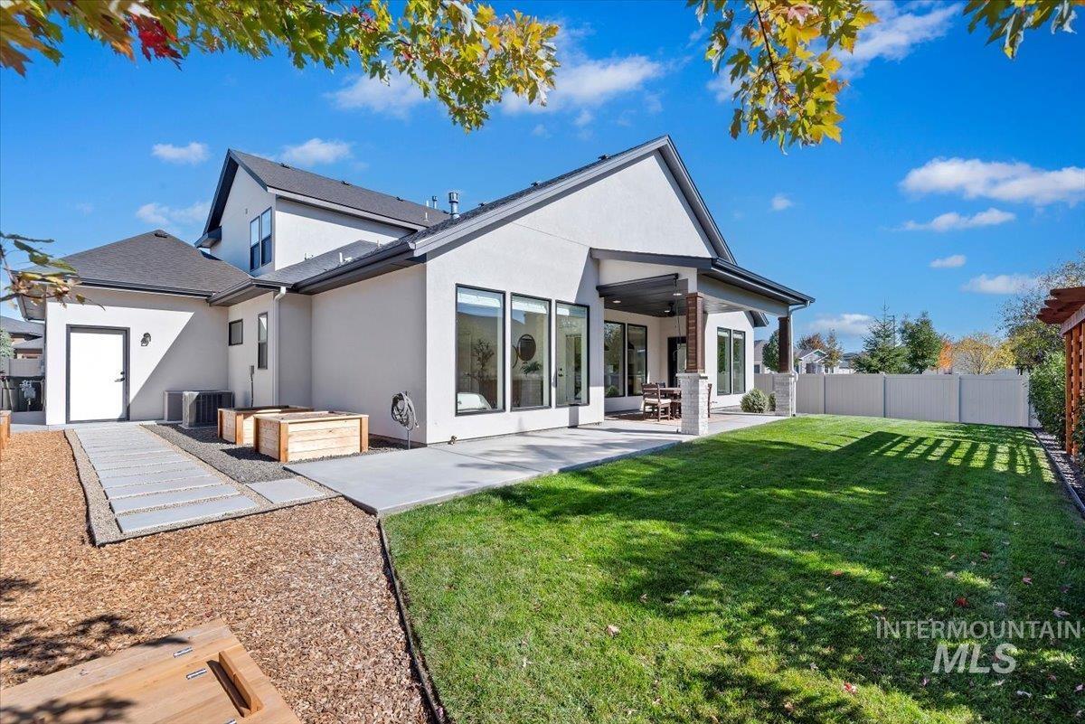 1881 W Maracay Dr, Meridian, Idaho 83646, 4 Bedrooms, 2.5 Bathrooms, Residential For Sale, Price $830,000,MLS 99003690