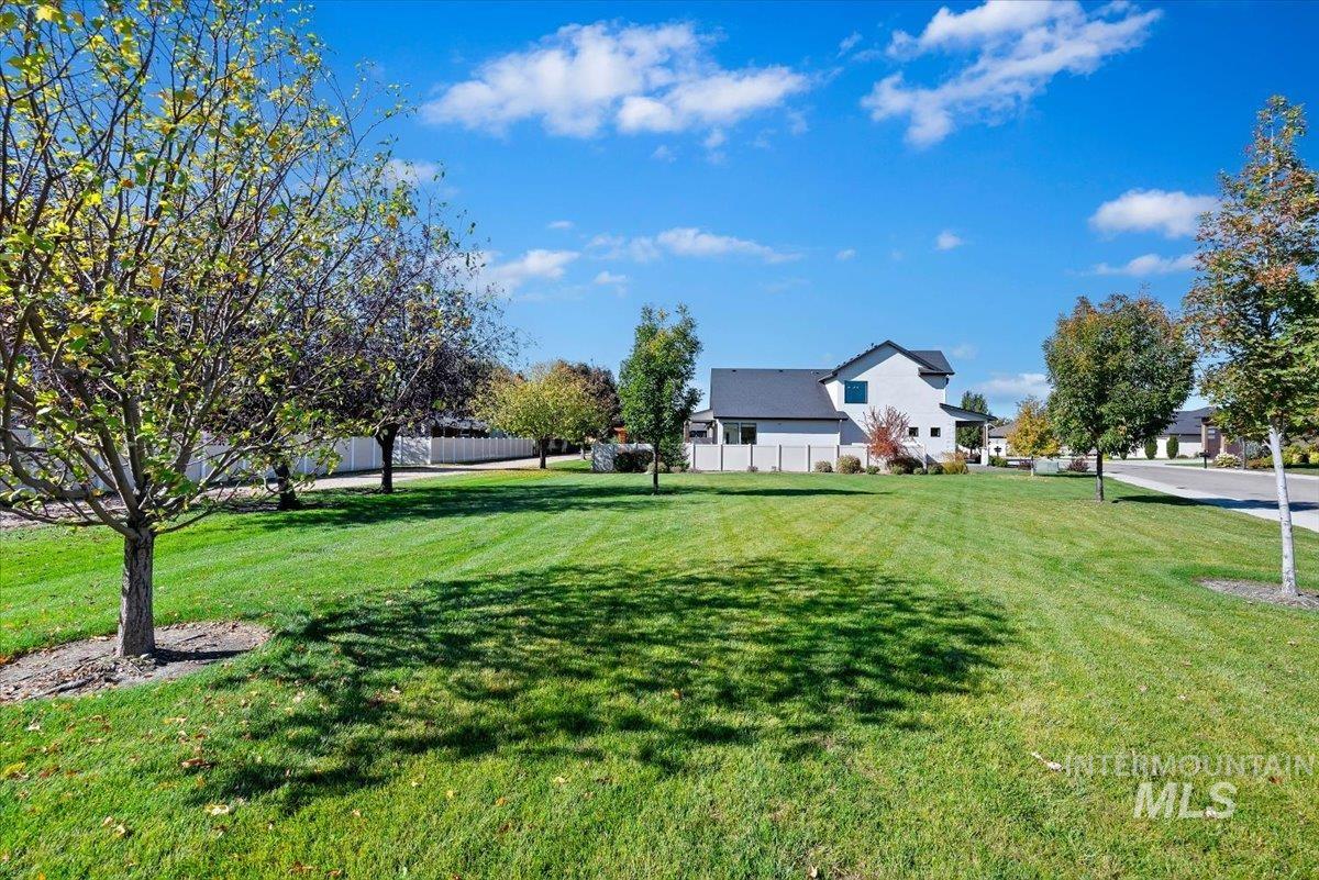 1881 W Maracay Dr, Meridian, Idaho 83646, 4 Bedrooms, 2.5 Bathrooms, Residential For Sale, Price $830,000,MLS 99003690