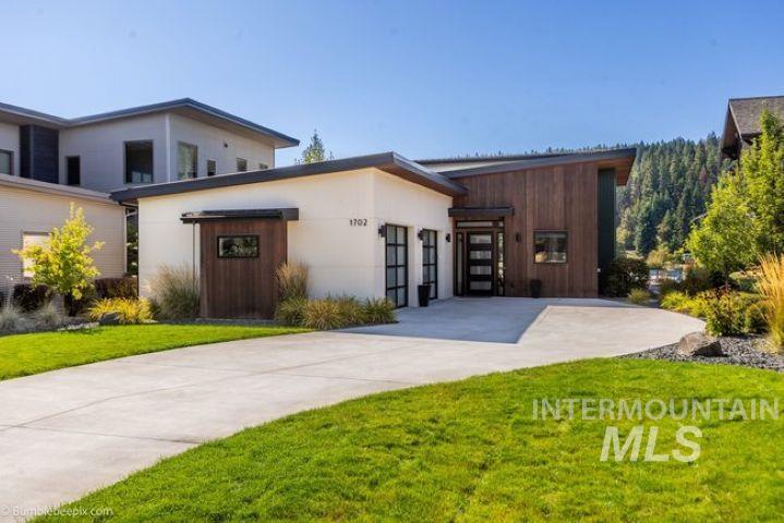 1702 W Bellerive Ln, Coeur d'Alene, Idaho 83814, 3 Bedrooms, 3.5 Bathrooms, Residential For Sale, Price $4,600,000, 99003691