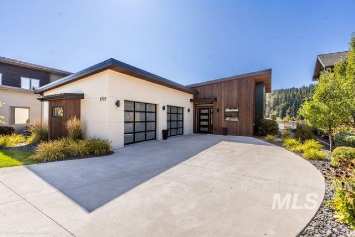 1702 W Bellerive Ln, Coeur d'Alene, Idaho 83814, 3 Bedrooms, 3.5 Bathrooms, Residential For Sale, Price $4,600,000, 99003691