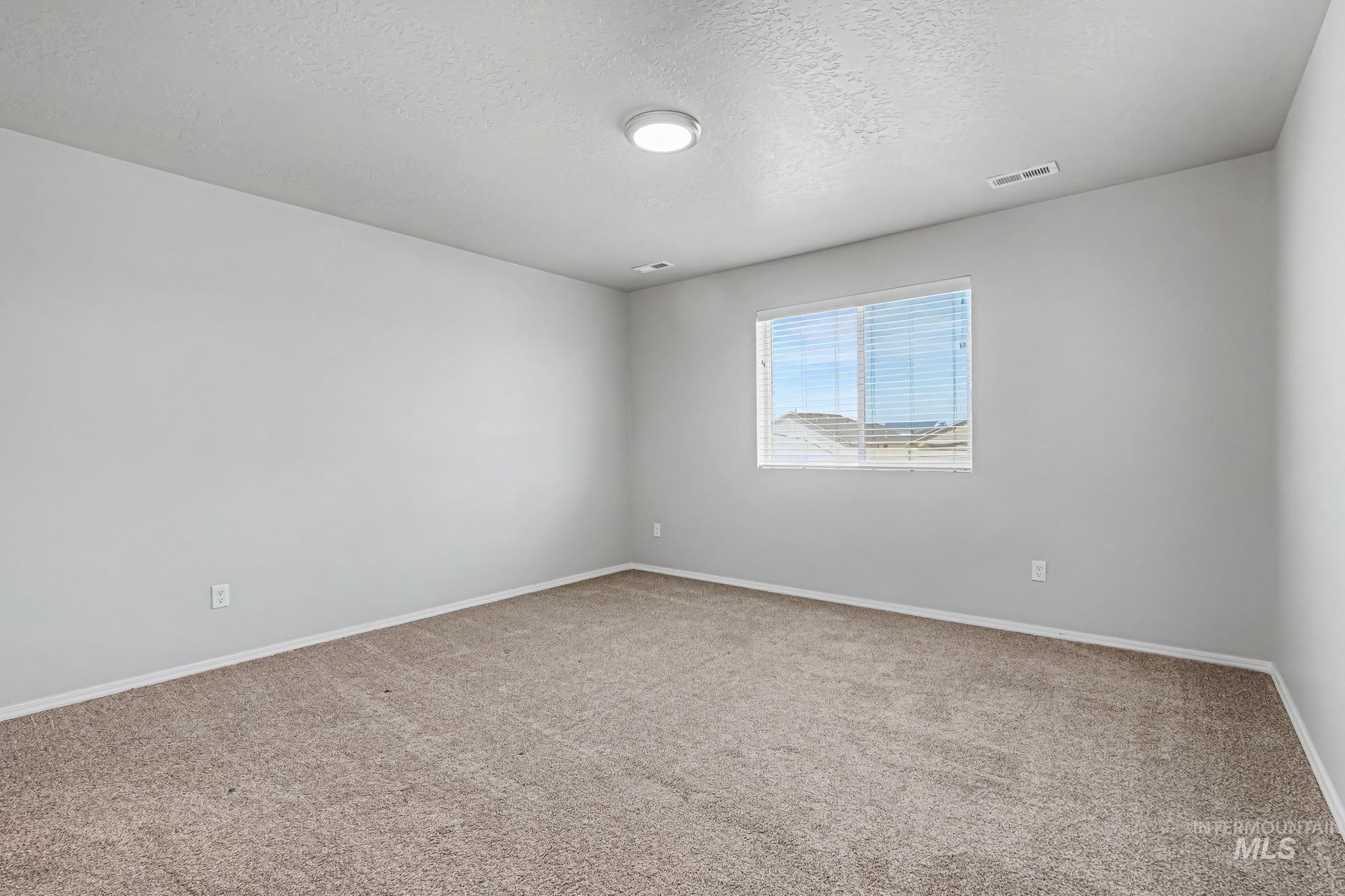 12786 Carkhill St, Caldwell, Idaho 83607, 3 Bedrooms, 2 Bathrooms, Residential For Sale, Price $379,900,MLS 99003695