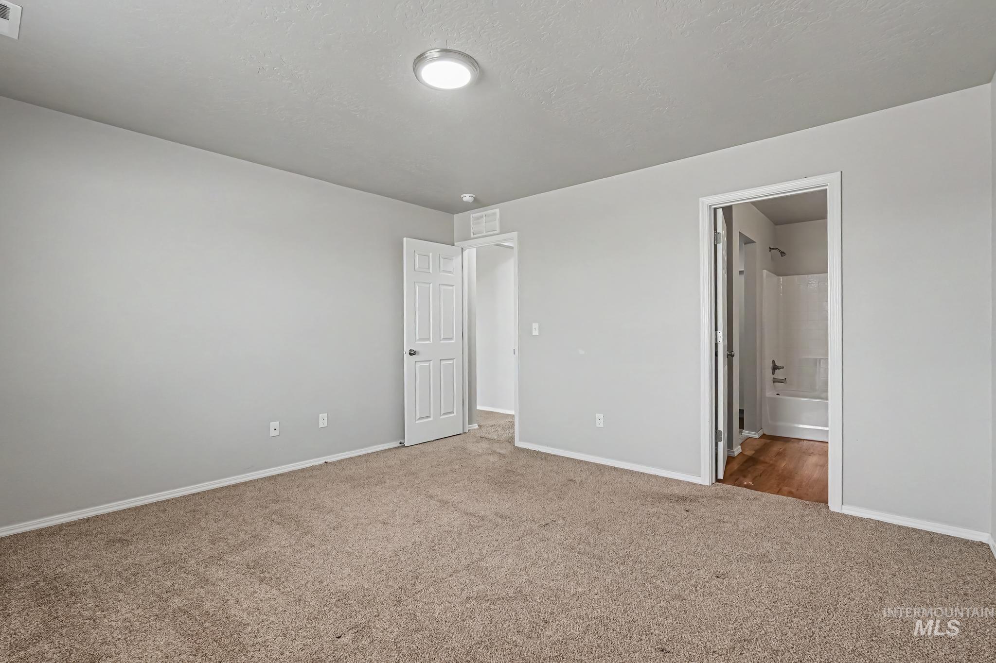 12786 Carkhill St, Caldwell, Idaho 83607, 3 Bedrooms, 2 Bathrooms, Residential For Sale, Price $379,900,MLS 99003695