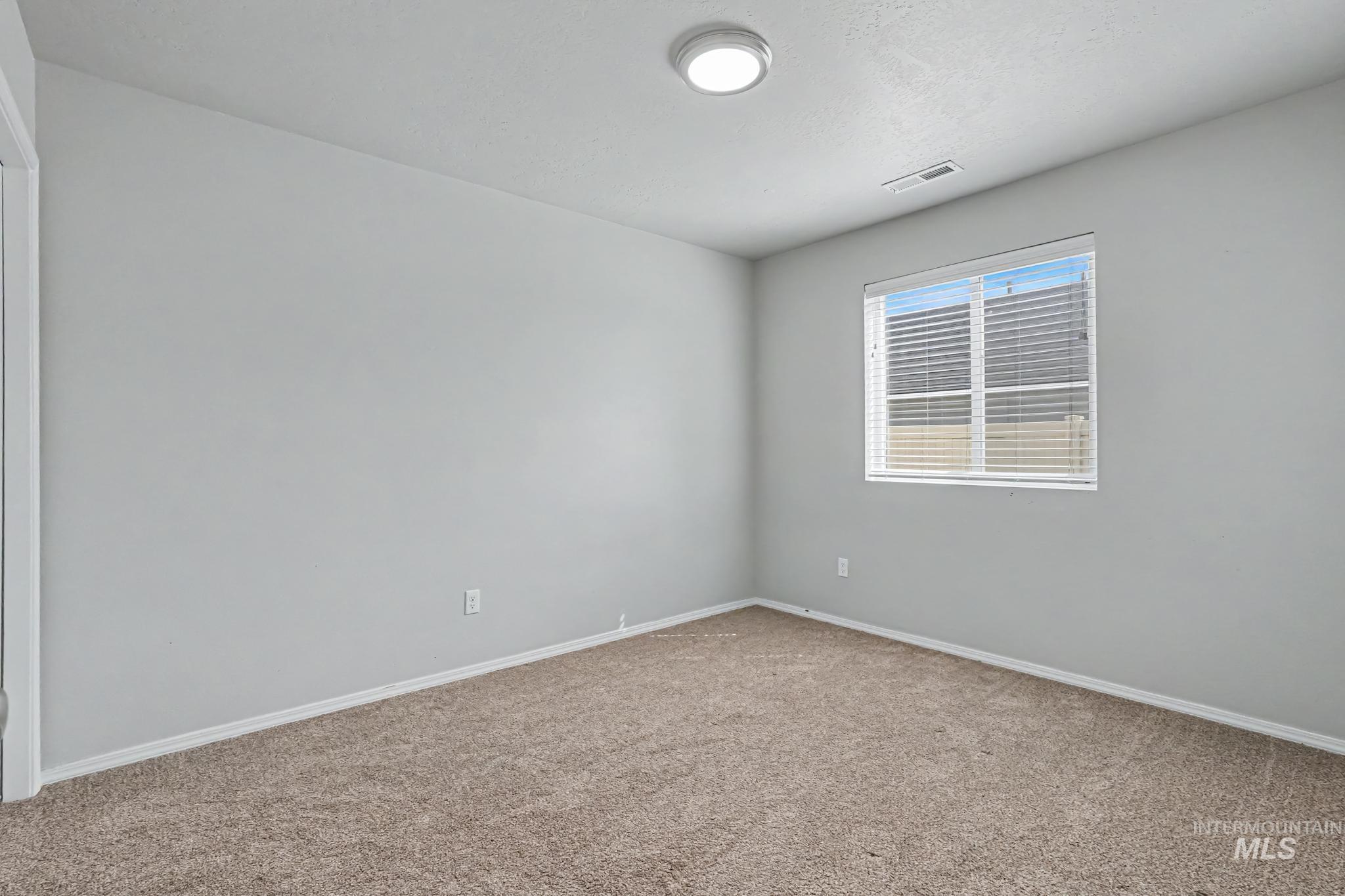 12786 Carkhill St, Caldwell, Idaho 83607, 3 Bedrooms, 2 Bathrooms, Residential For Sale, Price $379,900,MLS 99003695