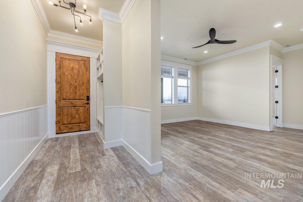 5990 W View Drive, Meridian, Idaho 83642, 5 Bedrooms, 4.5 Bathrooms, Residential For Sale, Price $1,540,000,MLS 99003696
