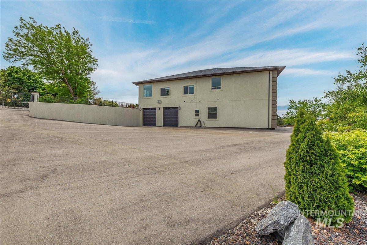 5990 W View Drive, Meridian, Idaho 83642, 5 Bedrooms, 4.5 Bathrooms, Residential For Sale, Price $1,540,000,MLS 99003696