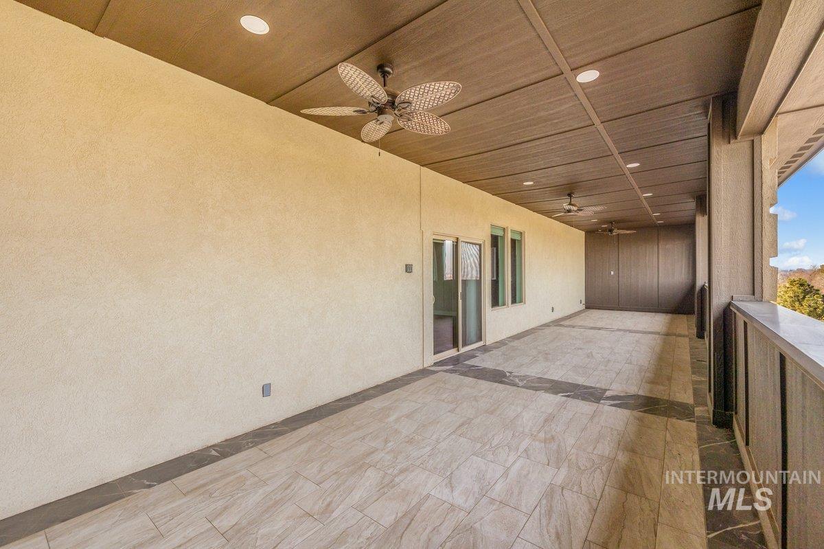 5990 W View Drive, Meridian, Idaho 83642, 5 Bedrooms, 4.5 Bathrooms, Residential For Sale, Price $1,540,000,MLS 99003696
