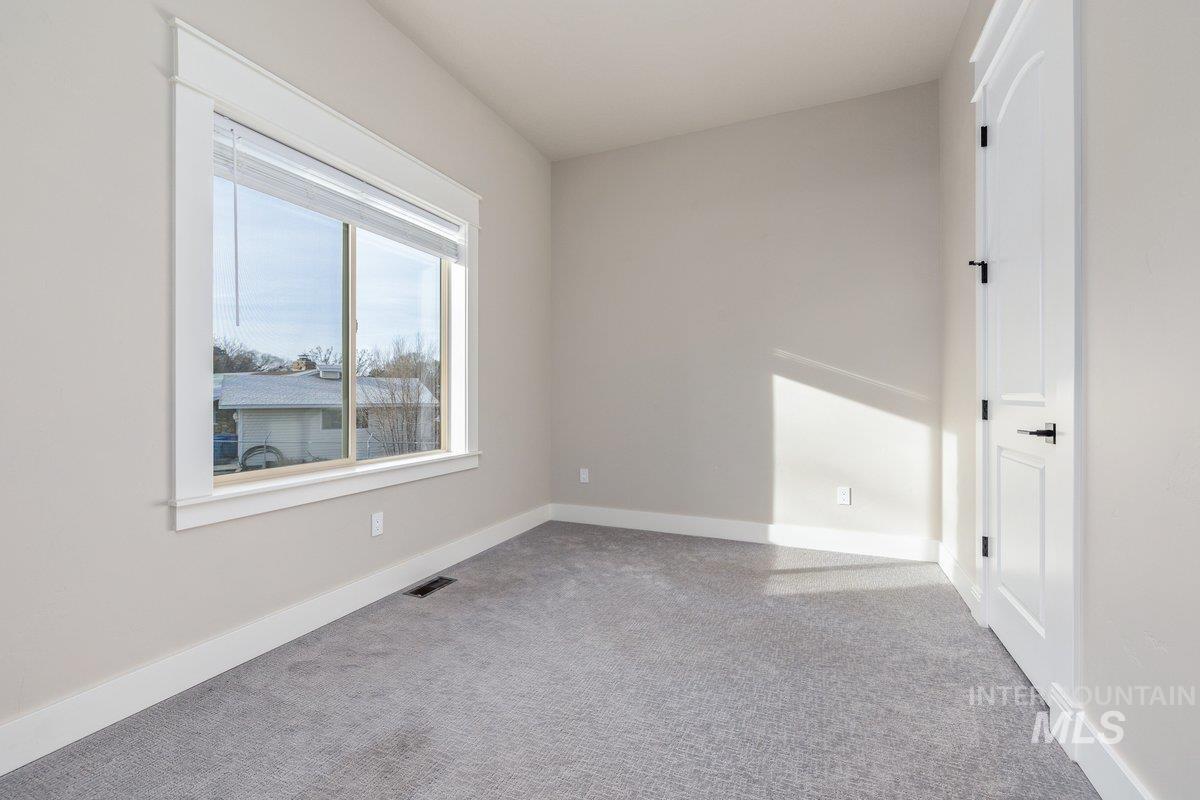 5990 W View Drive, Meridian, Idaho 83642, 5 Bedrooms, 4.5 Bathrooms, Residential For Sale, Price $1,540,000,MLS 99003696