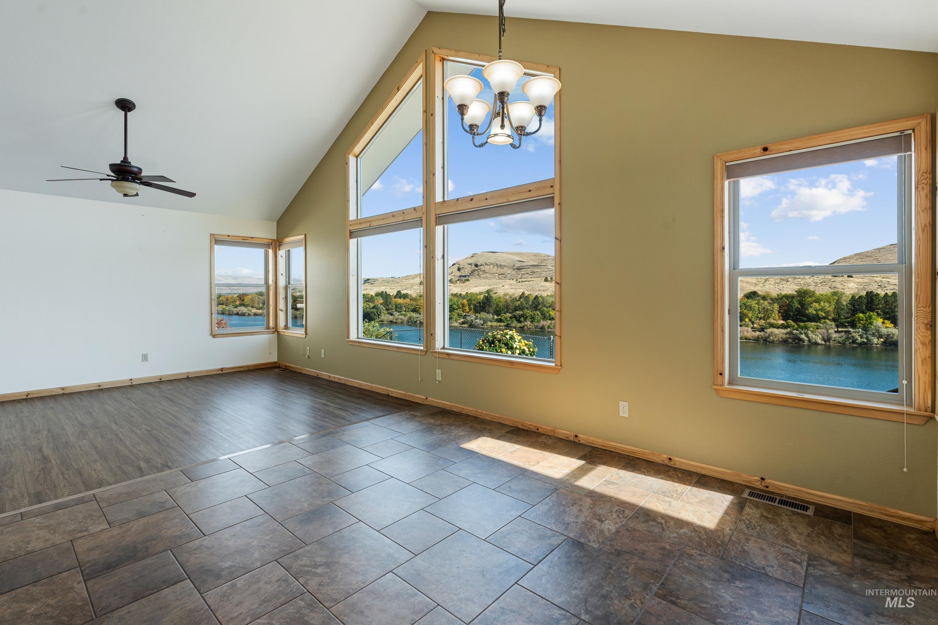 1430 Collier Drive, Clarkston, Washington 99403, 3 Bedrooms, 2.5 Bathrooms, Residential For Sale, Price $785,000,MLS 99003701