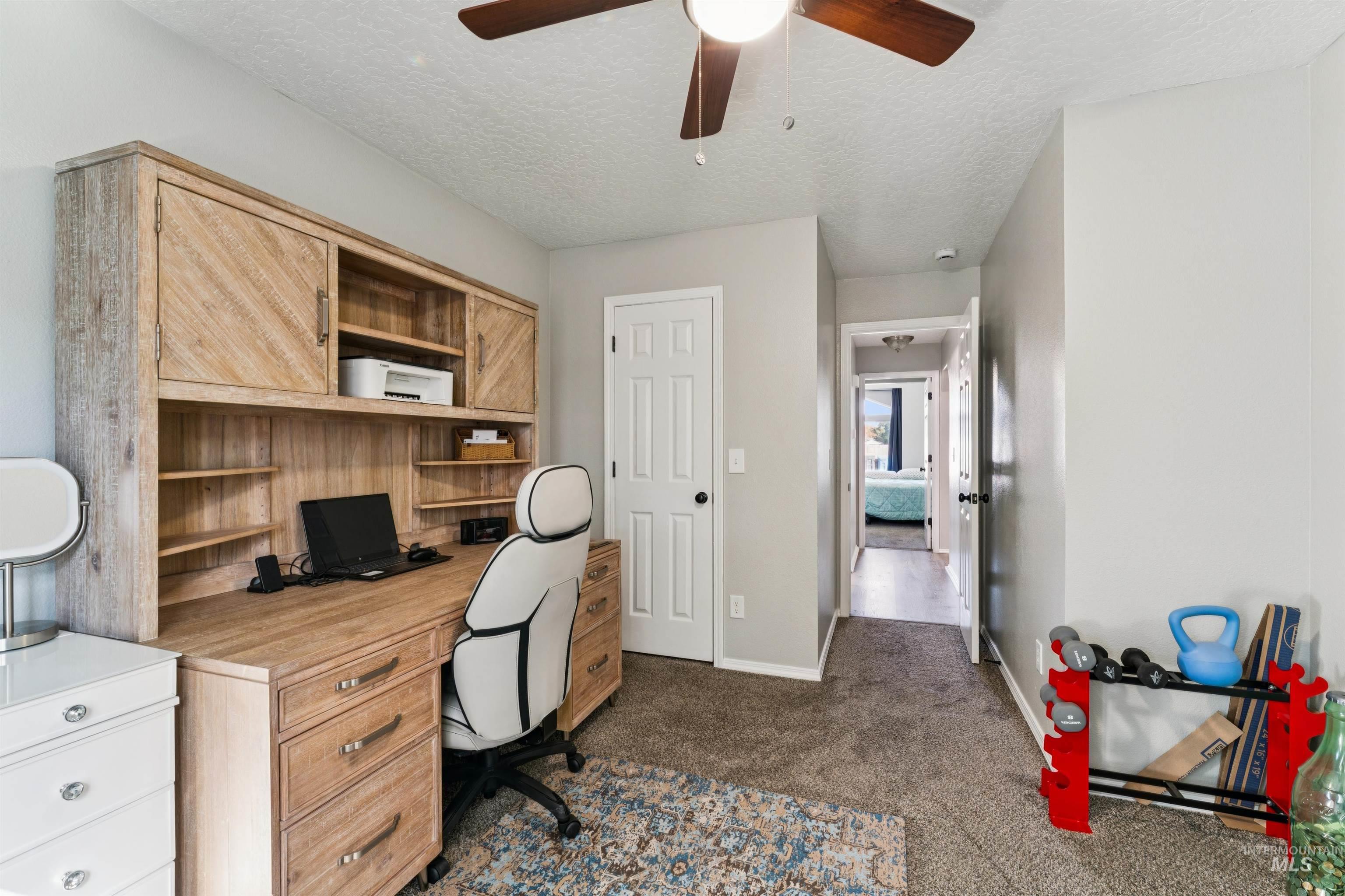 59 S Rolling Green St., Nampa, Idaho 83687, 3 Bedrooms, 2 Bathrooms, Residential For Sale, Price $380,000,MLS 99003702