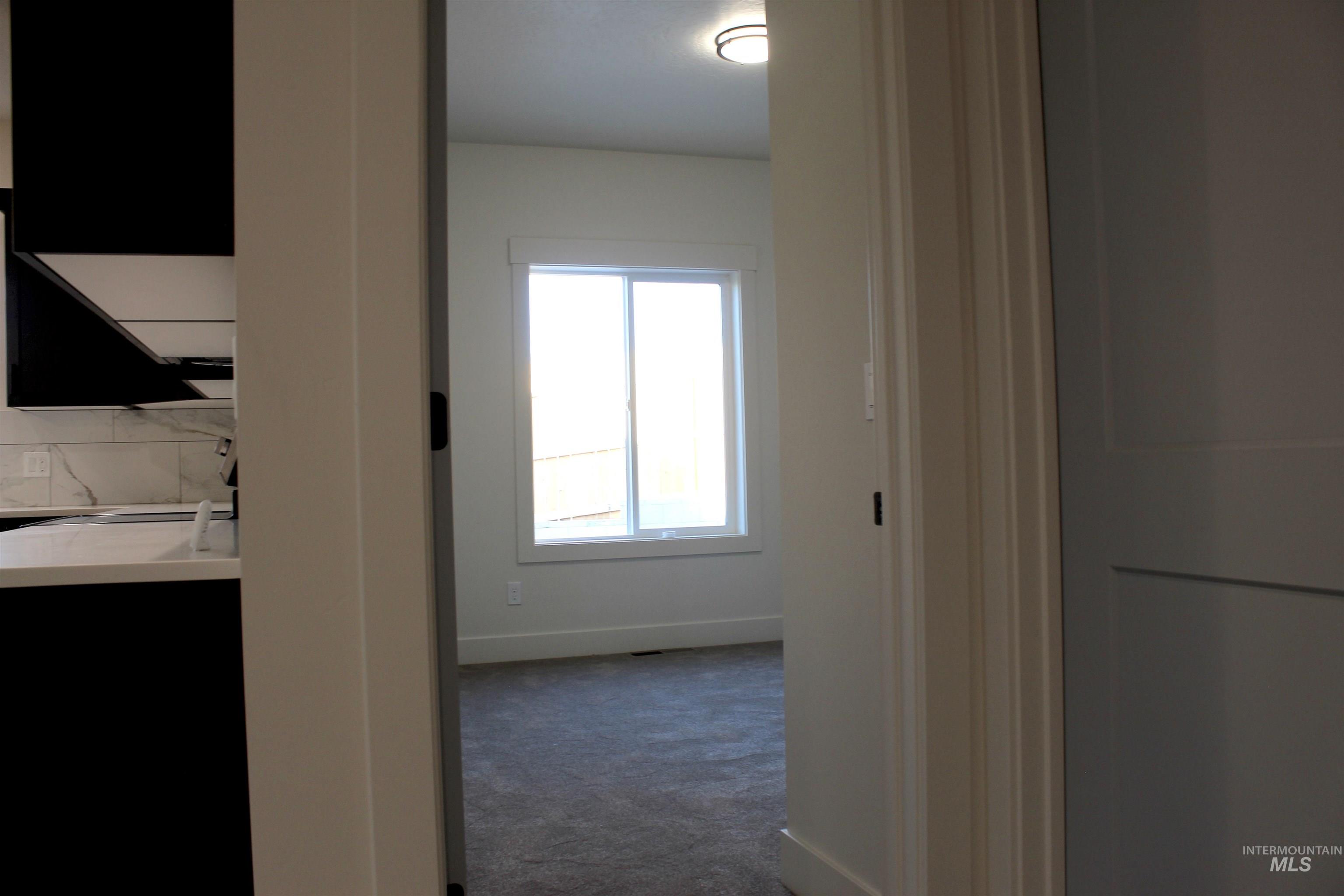 887 S. Iowa Ave., Payette, Idaho 83661, 3 Bedrooms, 2 Bathrooms, Residential For Sale, Price $395,000,MLS 99003703