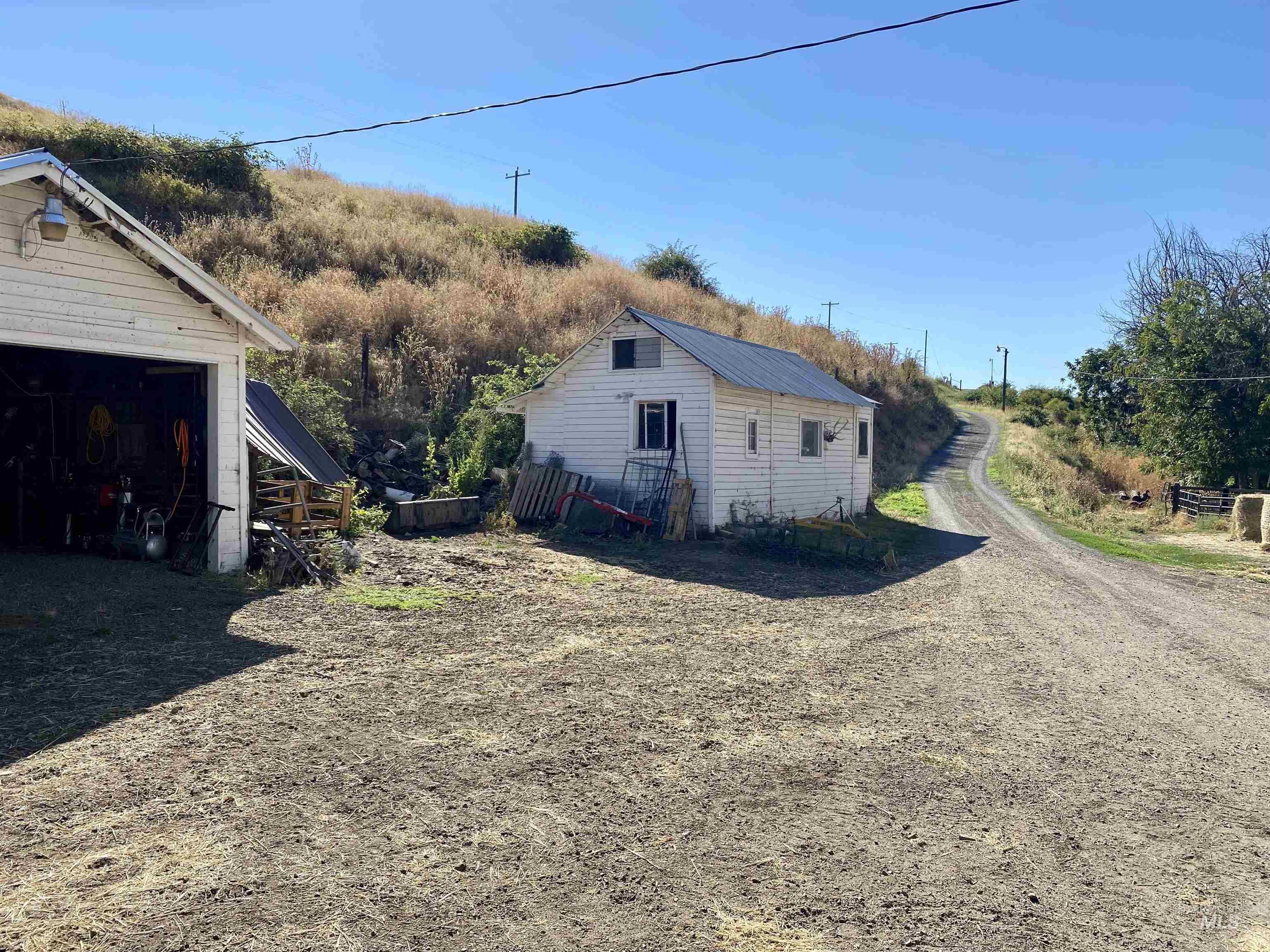 2707 Lindsay Creek Rd, Lewiston, Idaho 83501, 4 Bedrooms, 2 Bathrooms, Residential For Sale, Price $550,000,MLS 99003704