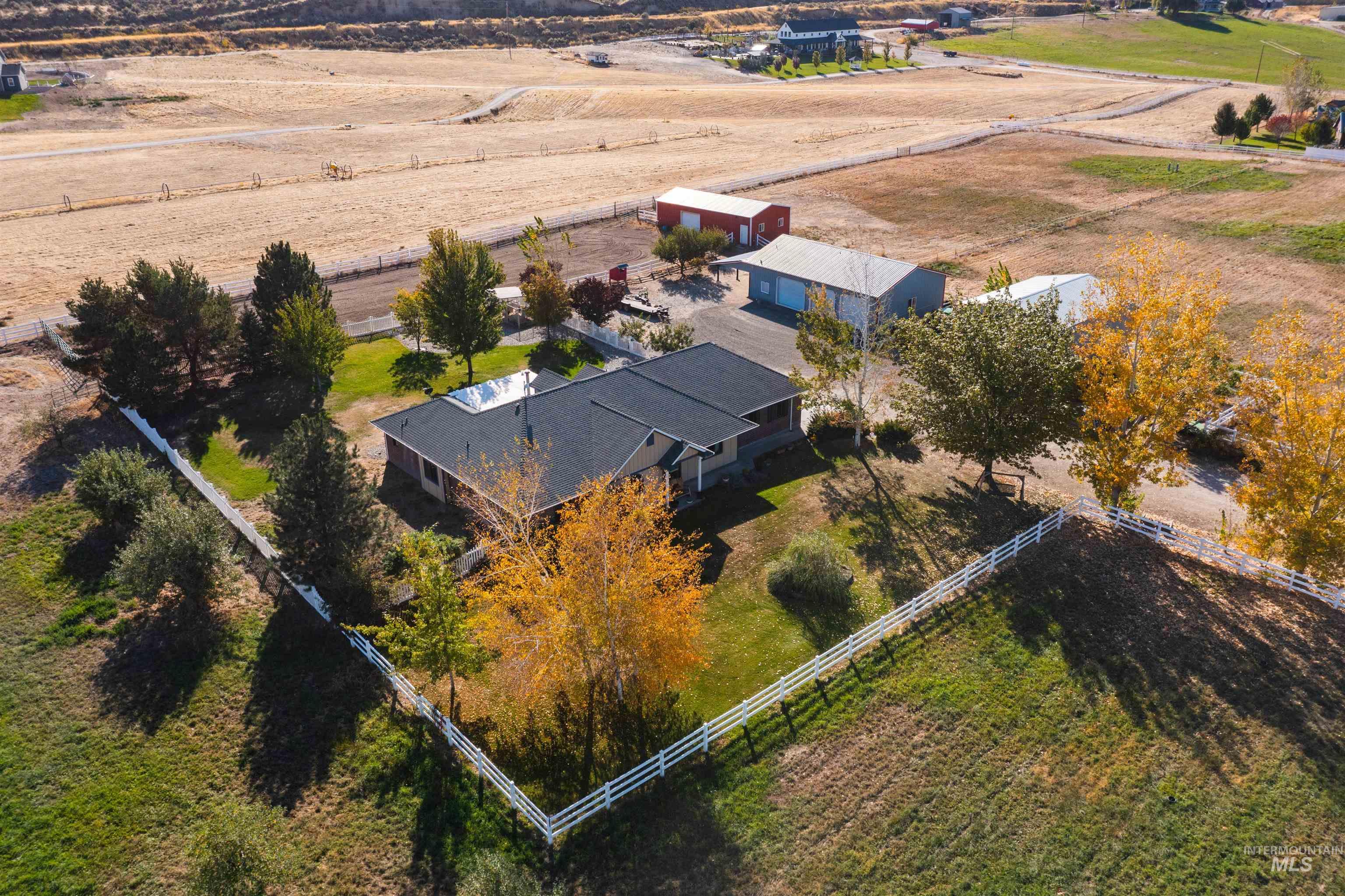 6505 Horse Haven Ln, Emmett, Idaho 83617, 3 Bedrooms, 3 Bathrooms, Residential For Sale, Price $985,000, 99003717