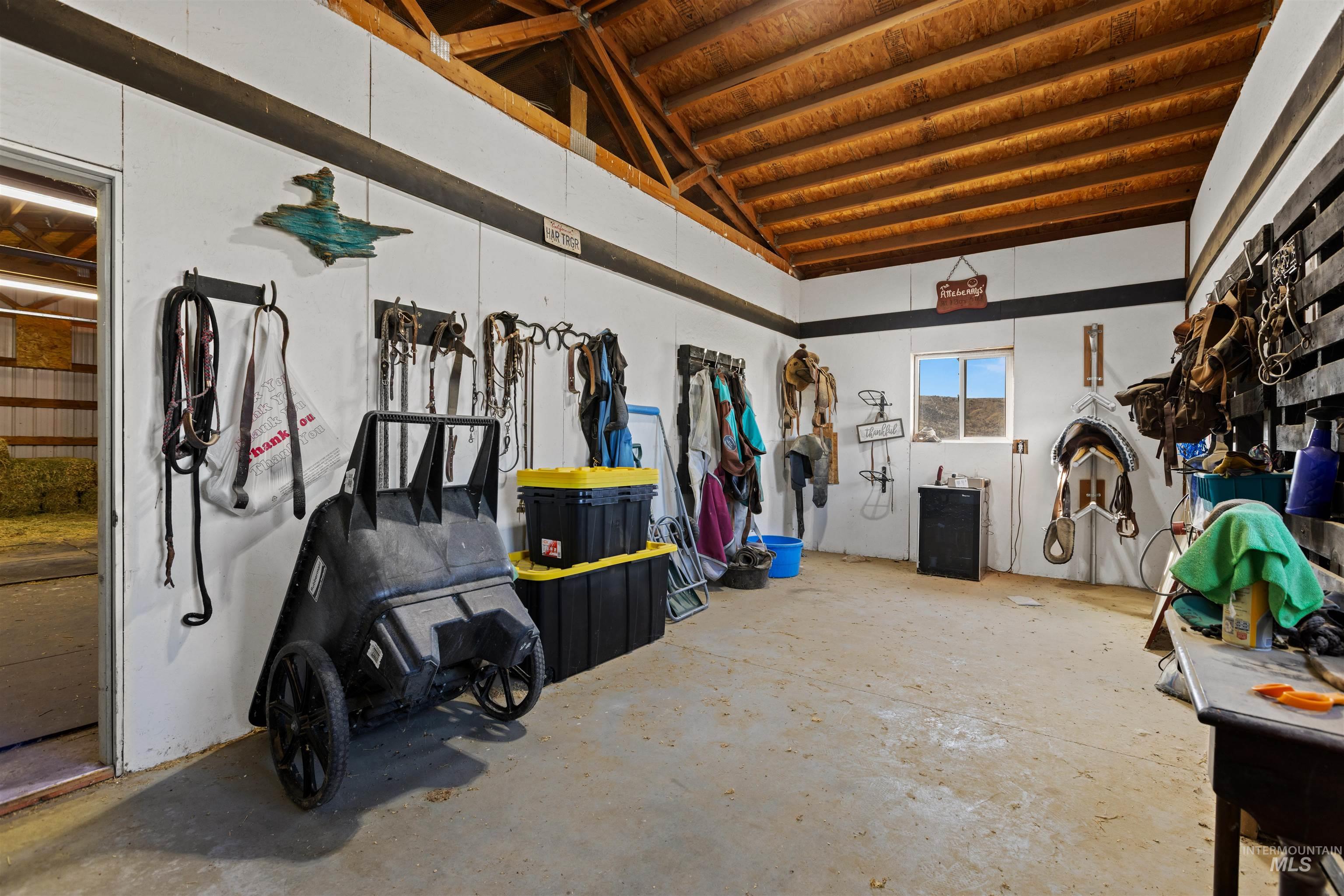 6505 Horse Haven Ln, Emmett, Idaho 83617, 3 Bedrooms, 3 Bathrooms, Residential For Sale, Price $985,000, 99003717