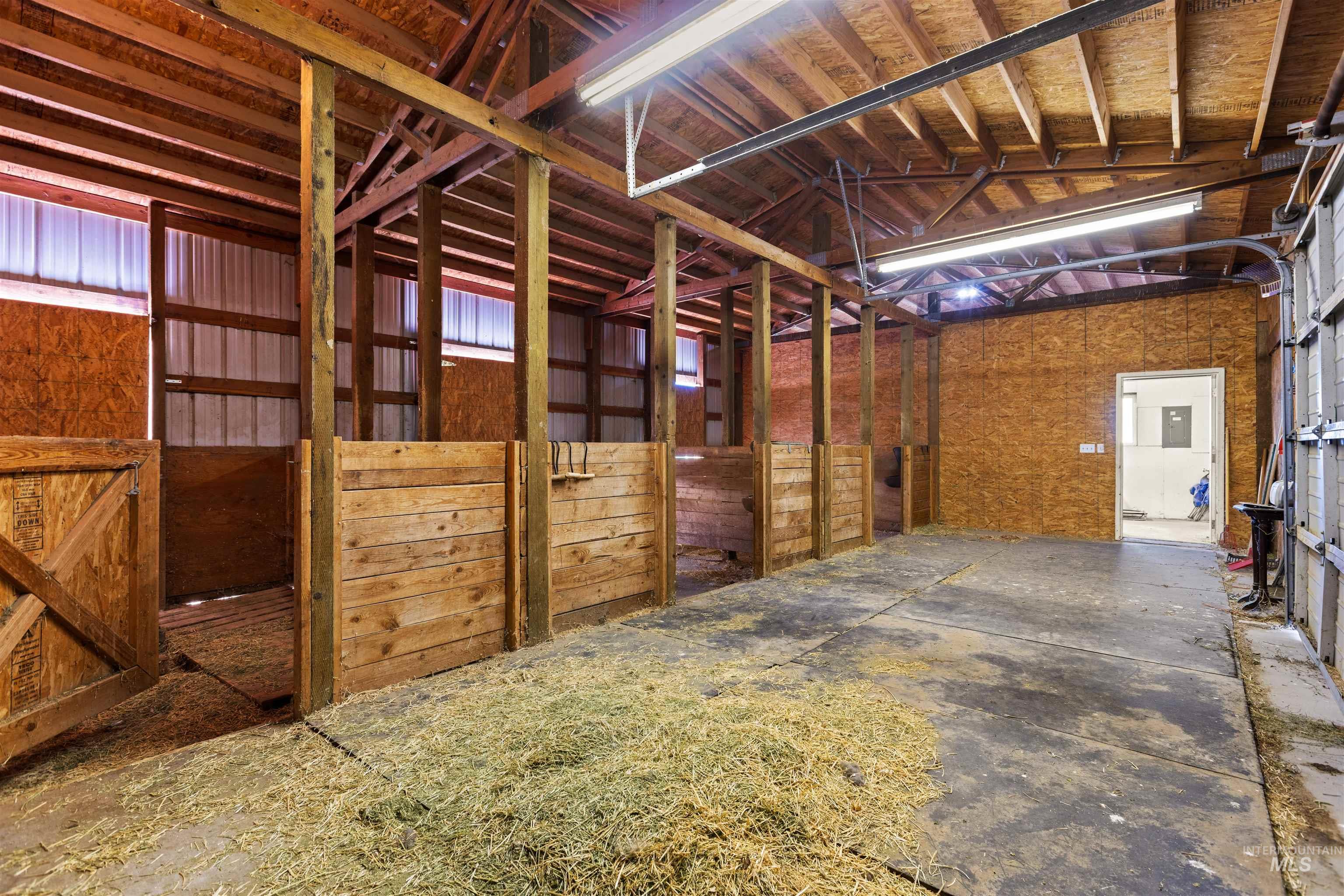 6505 Horse Haven Ln, Emmett, Idaho 83617, 3 Bedrooms, 3 Bathrooms, Residential For Sale, Price $985,000, 99003717