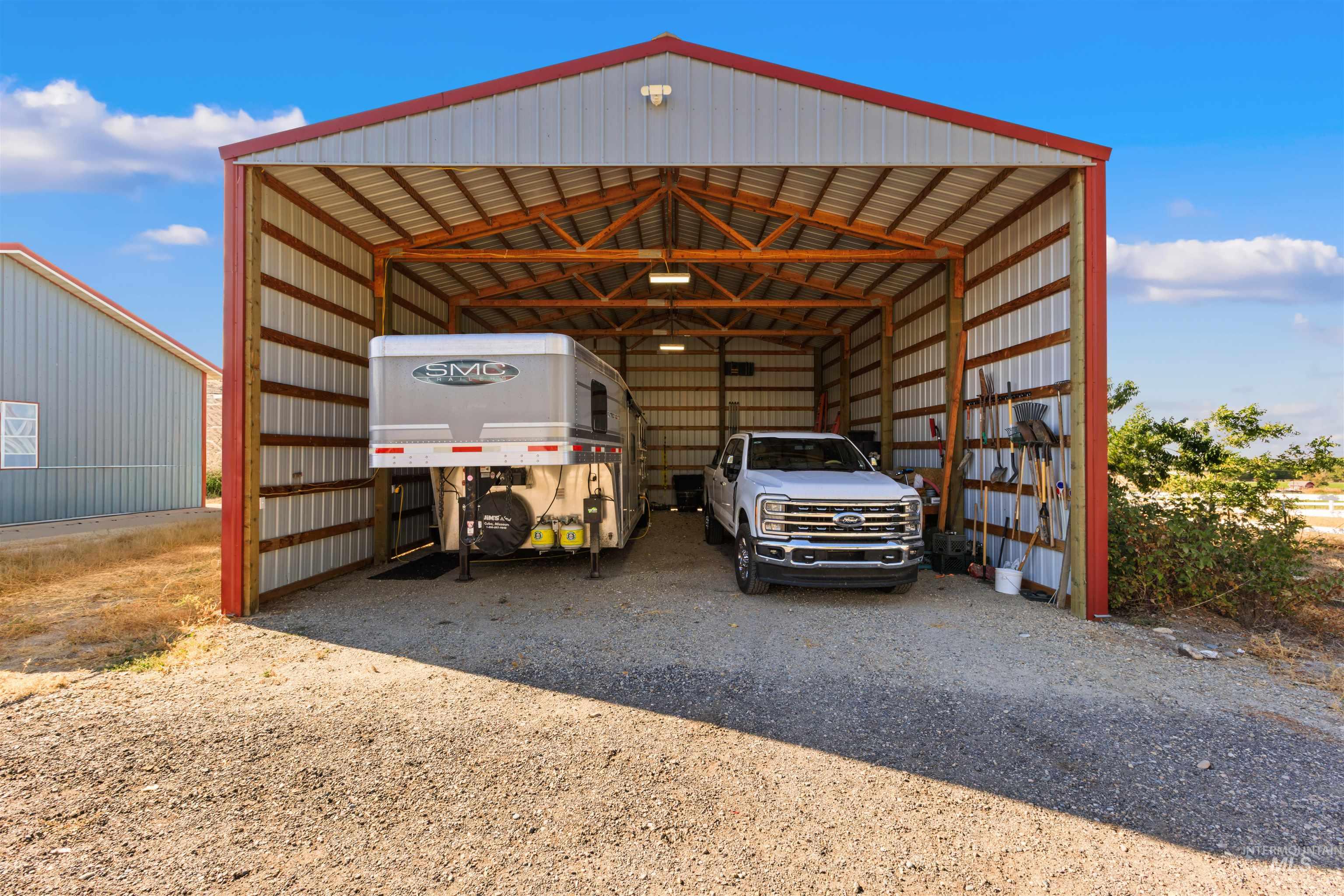 6505 Horse Haven Ln, Emmett, Idaho 83617, 3 Bedrooms, 3 Bathrooms, Residential For Sale, Price $985,000, 99003717