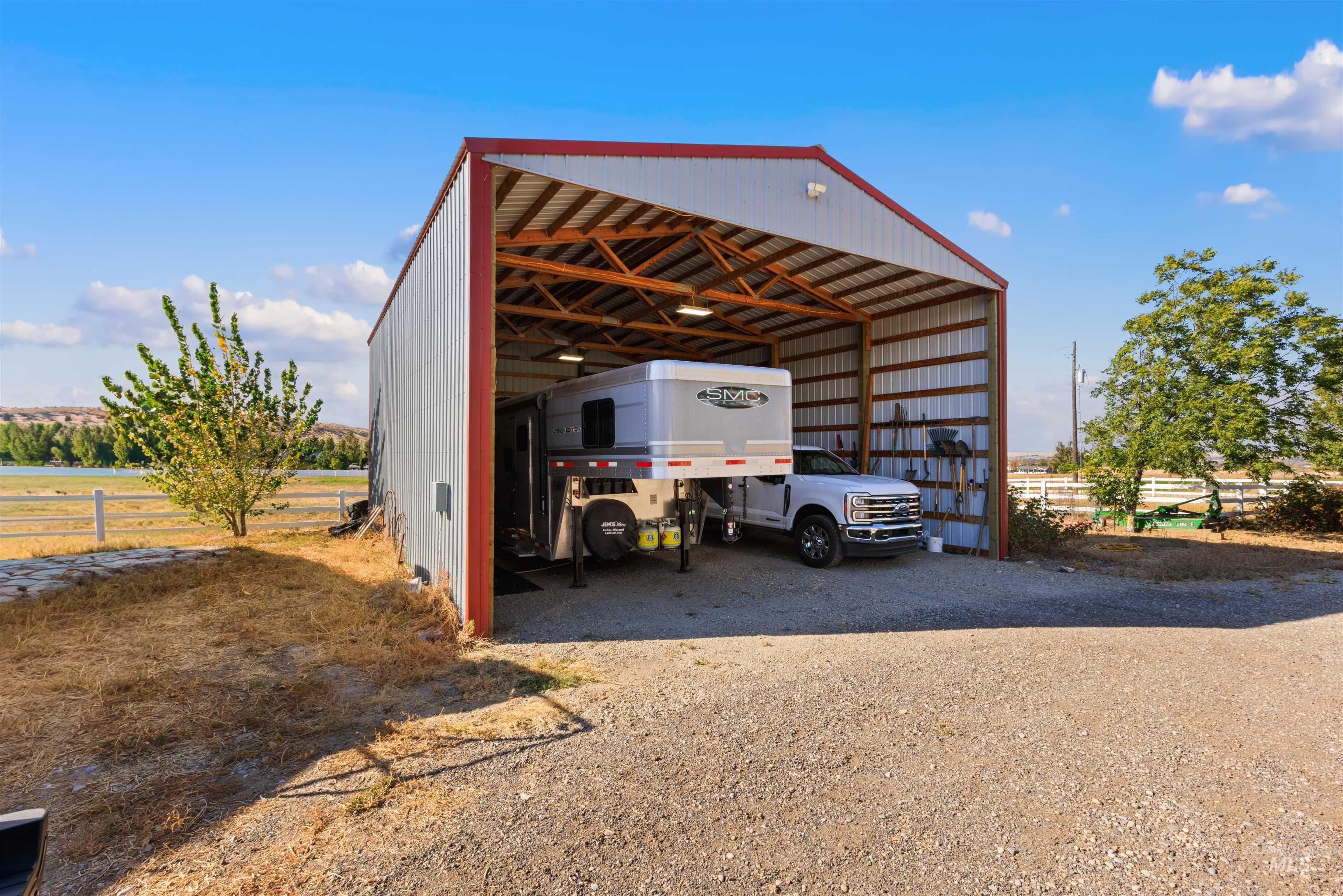 6505 Horse Haven Ln, Emmett, Idaho 83617, 3 Bedrooms, 3 Bathrooms, Residential For Sale, Price $985,000, 99003717