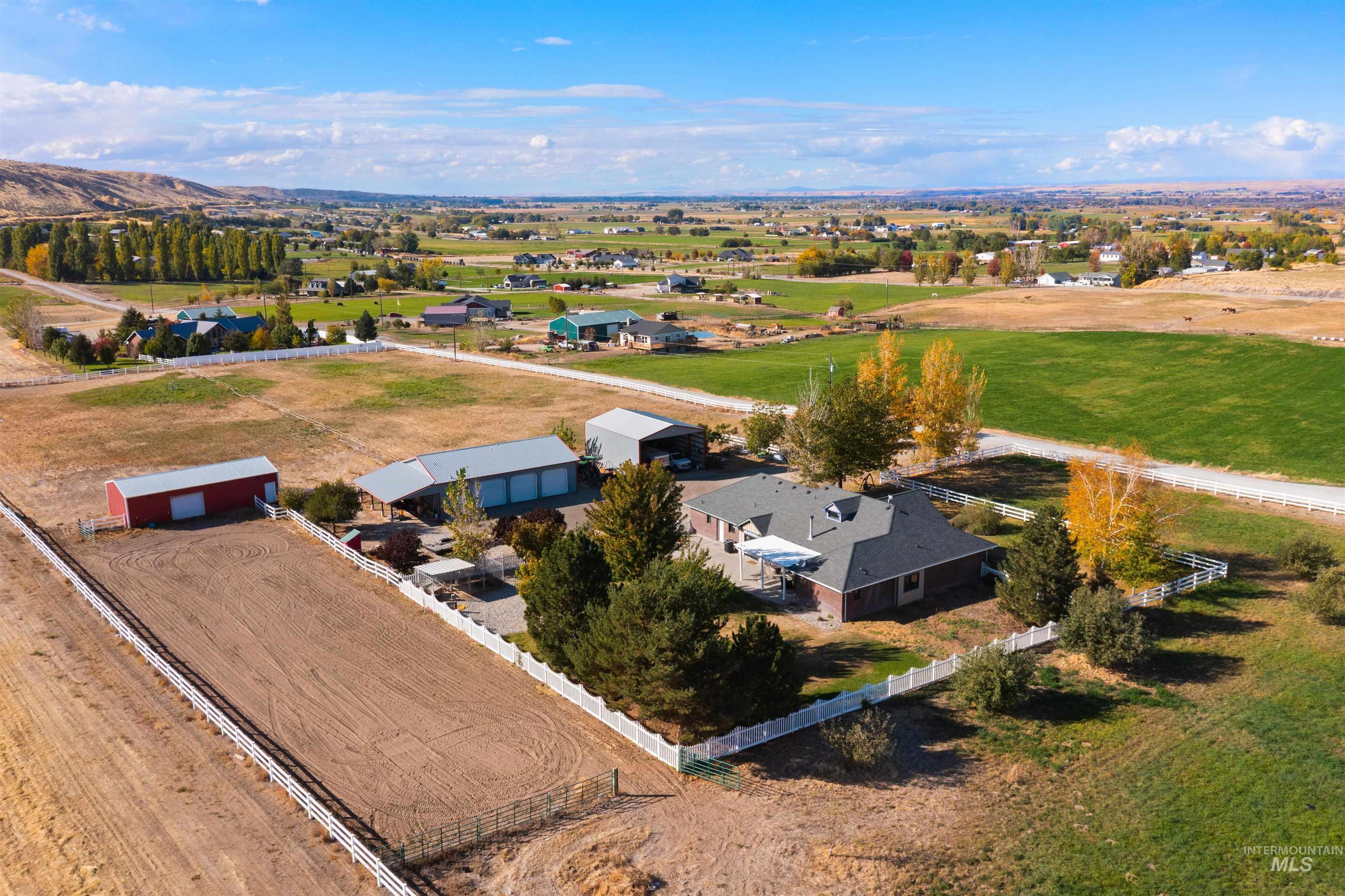 6505 Horse Haven Ln, Emmett, Idaho 83617, 3 Bedrooms, 3 Bathrooms, Residential For Sale, Price $985,000, 99003717