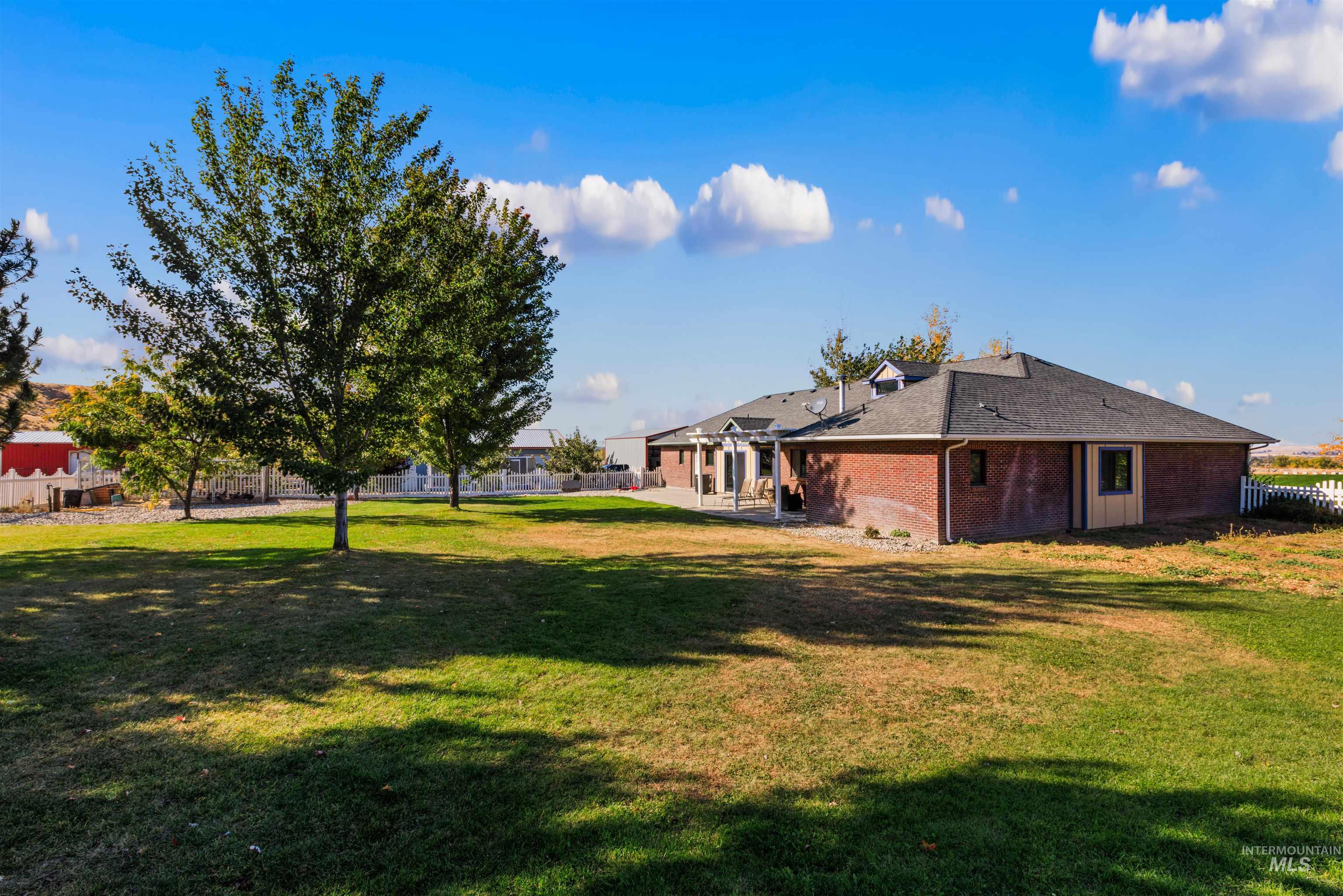 6505 Horse Haven Ln, Emmett, Idaho 83617, 3 Bedrooms, 3 Bathrooms, Residential For Sale, Price $985,000, 99003717