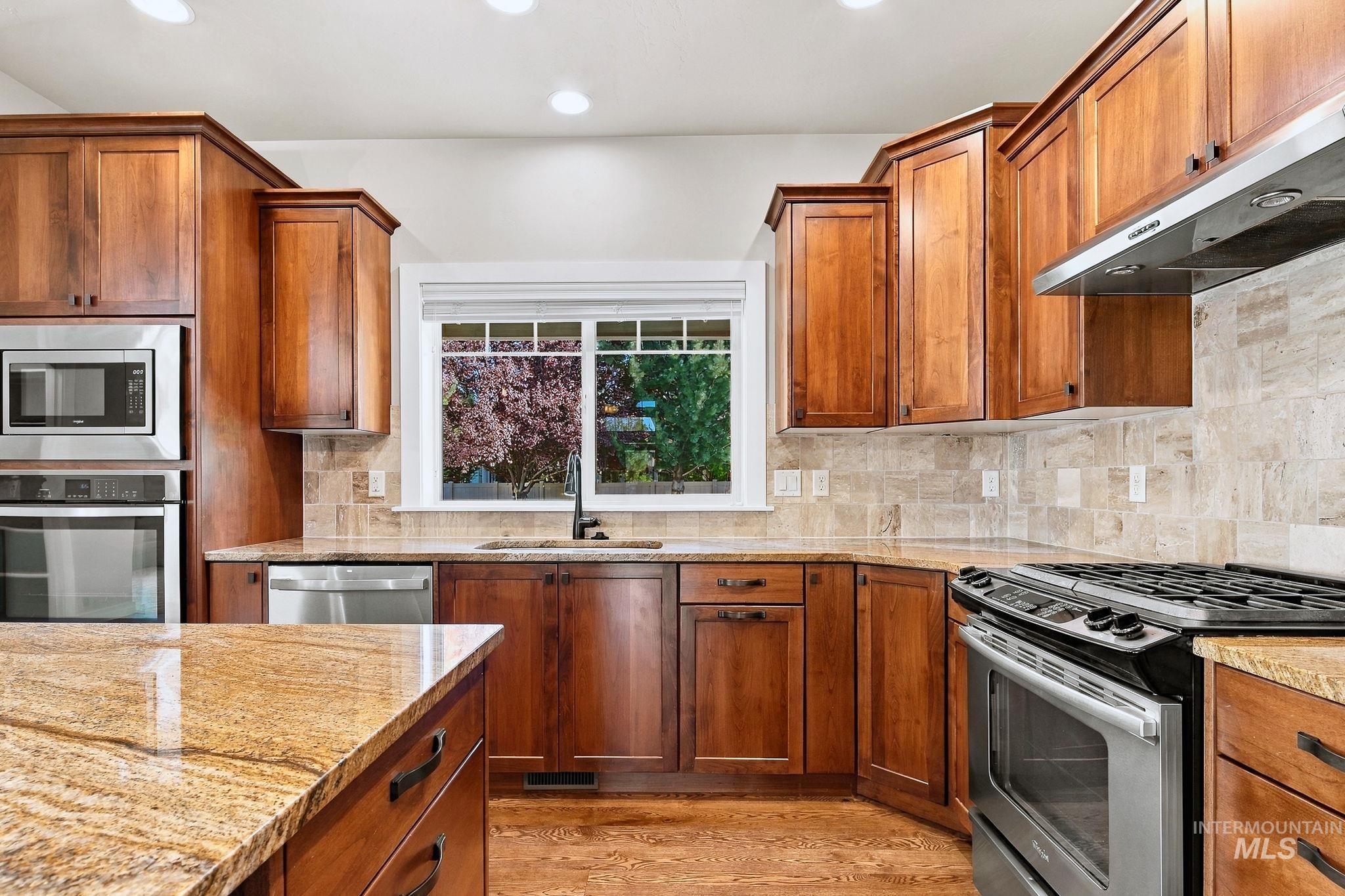 2598 E Granadillo Dr, Meridian, Idaho 83646, 4 Bedrooms, 3 Bathrooms, Residential For Sale, Price $895,000, 99003718