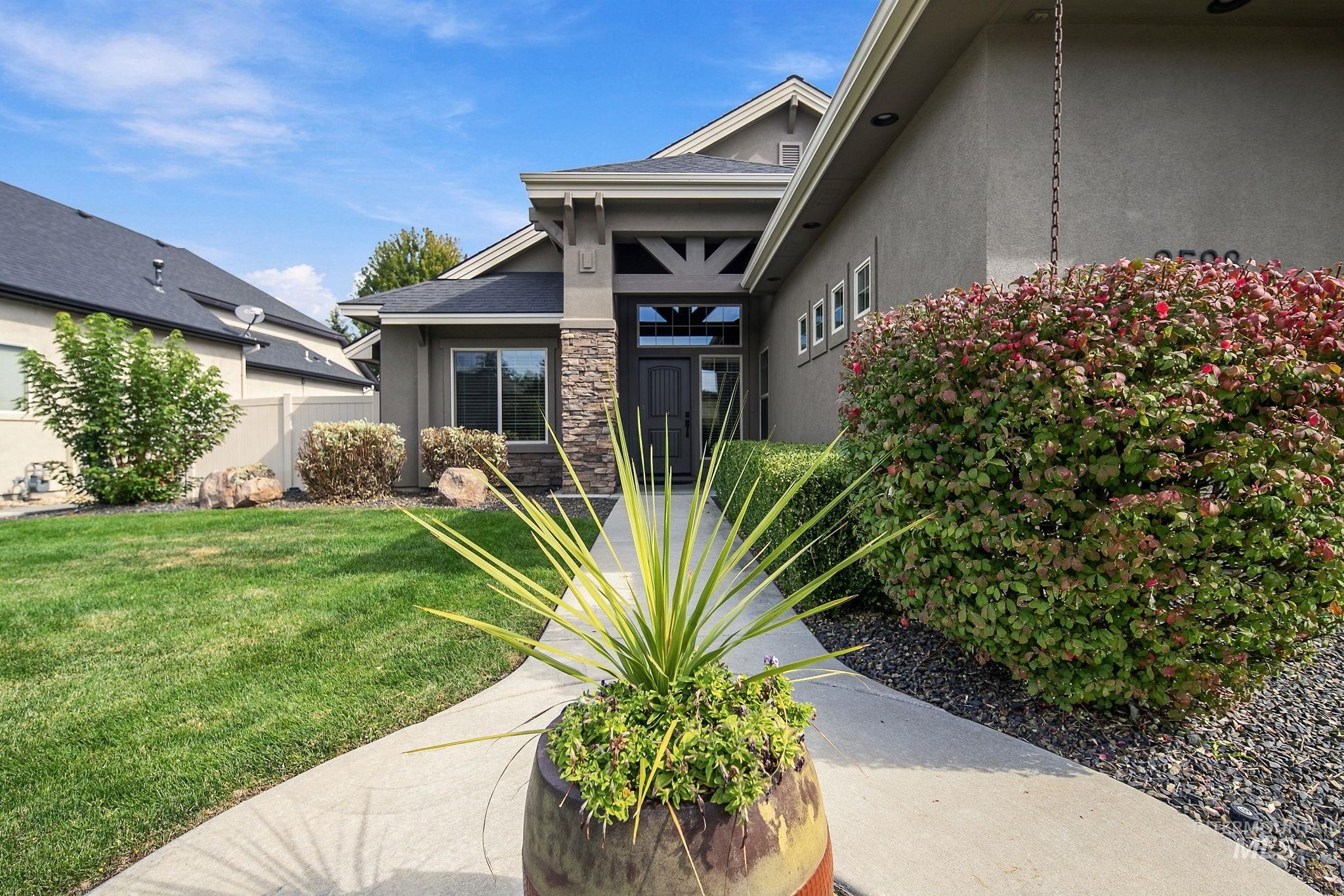 2598 E Granadillo Dr, Meridian, Idaho 83646, 4 Bedrooms, 3 Bathrooms, Residential For Sale, Price $895,000, 99003718