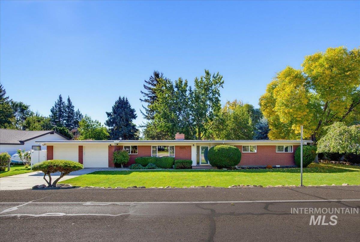 6123 W Northview St, Boise, Idaho 83704, 3 Bedrooms, 2 Bathrooms, Residential For Sale, Price $500,000, 99003719