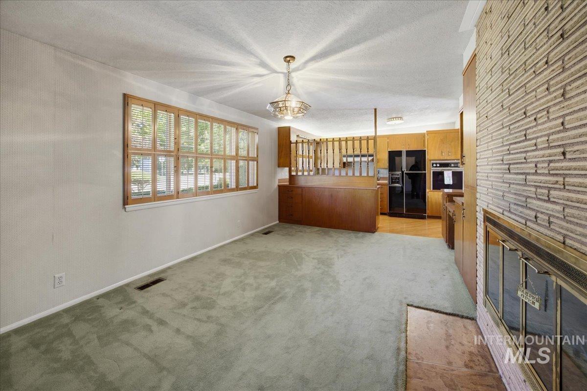 6123 W Northview St, Boise, Idaho 83704, 3 Bedrooms, 2 Bathrooms, Residential For Sale, Price $500,000, 99003719