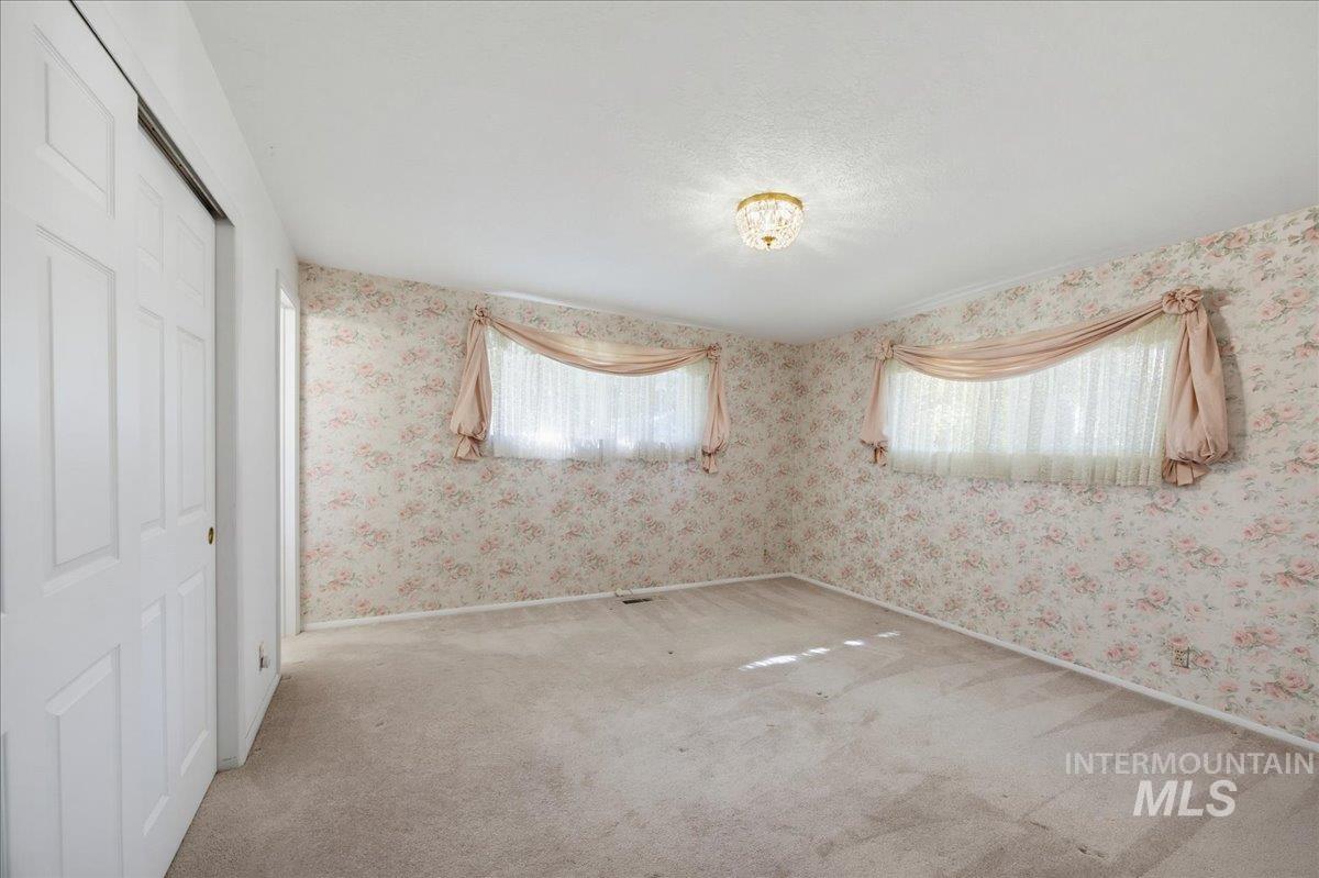 6123 W Northview St, Boise, Idaho 83704, 3 Bedrooms, 2 Bathrooms, Residential For Sale, Price $500,000, 99003719