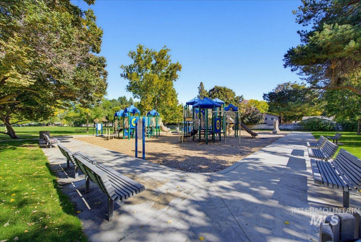 6123 W Northview St, Boise, Idaho 83704, 3 Bedrooms, 2 Bathrooms, Residential For Sale, Price $500,000, 99003719