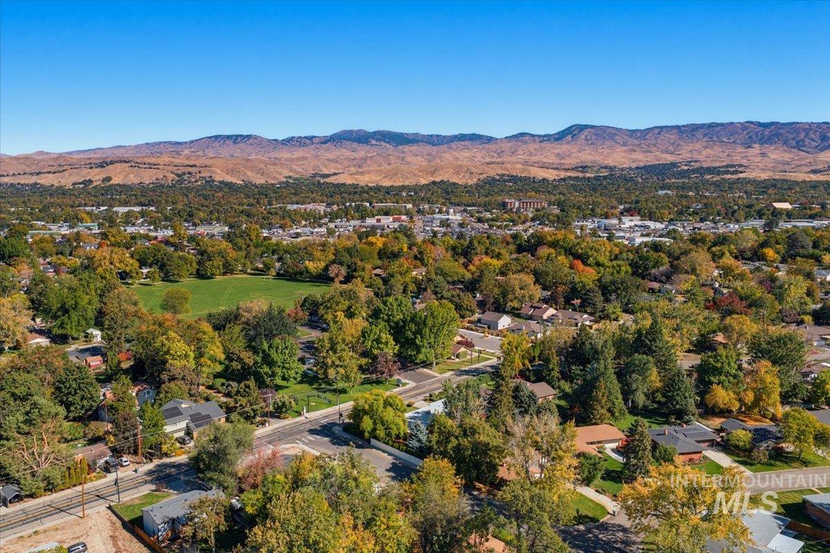 6123 W Northview St, Boise, Idaho 83704, 3 Bedrooms, 2 Bathrooms, Residential For Sale, Price $500,000, 99003719
