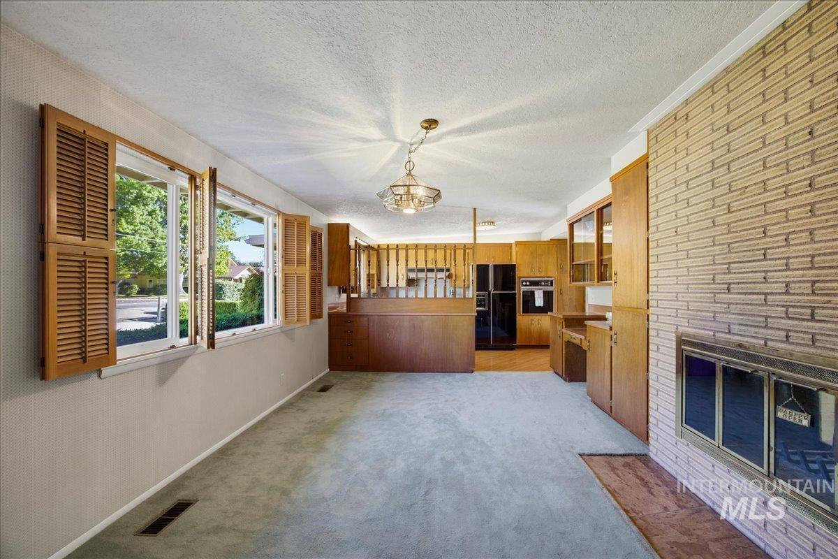 6123 W Northview St, Boise, Idaho 83704, 3 Bedrooms, 2 Bathrooms, Residential For Sale, Price $500,000, 99003719