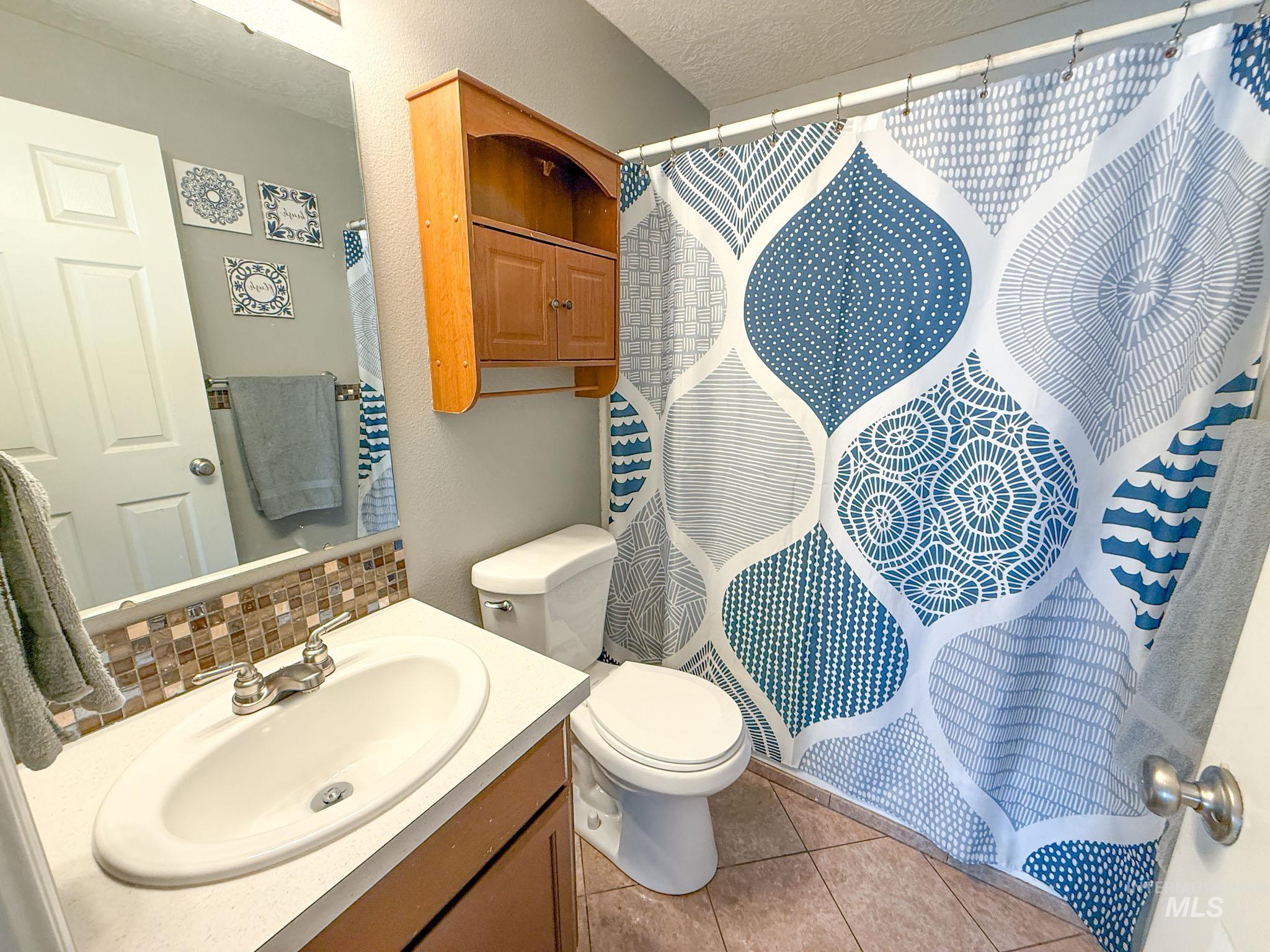 620 E Cougar Dr., Meridian, Idaho 83646, 3 Bedrooms, 2 Bathrooms, Residential For Sale, Price $419,000, 99003720