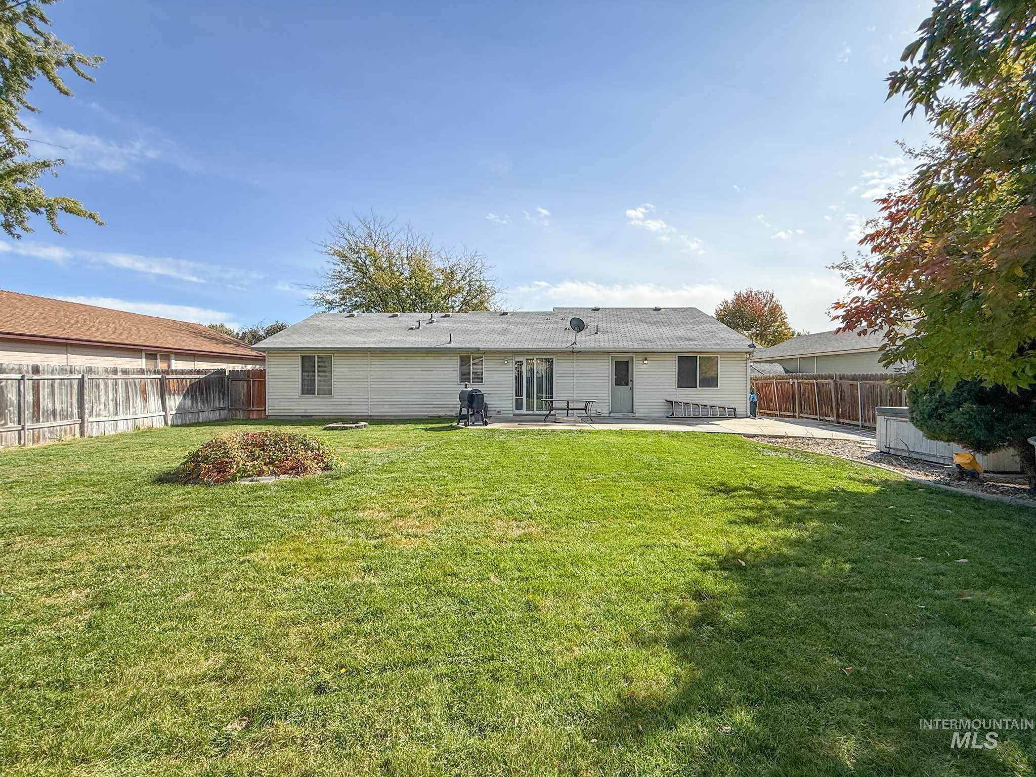620 E Cougar Dr., Meridian, Idaho 83646, 3 Bedrooms, 2 Bathrooms, Residential For Sale, Price $419,000, 99003720