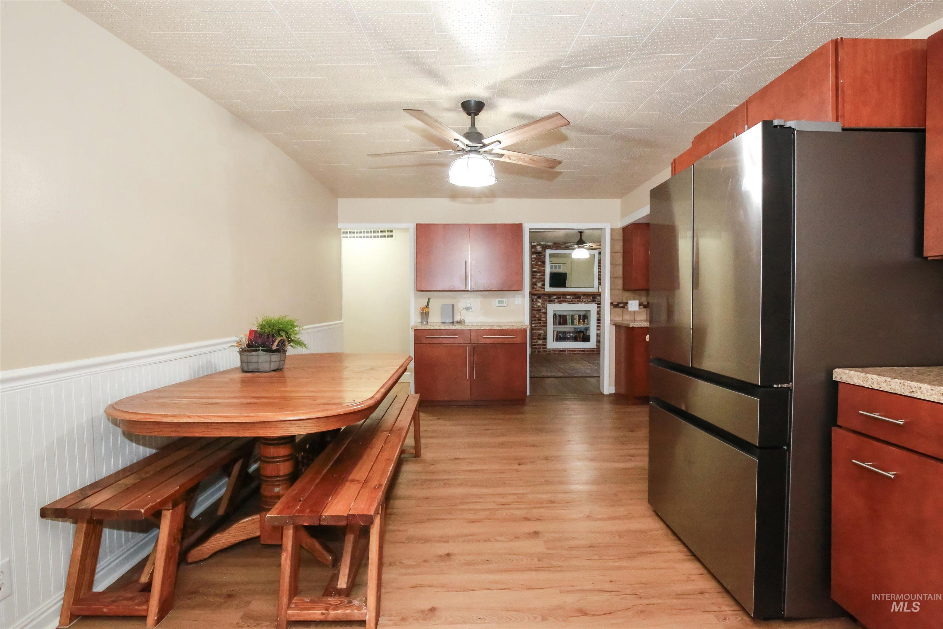 309 SW 12th Street, Ontario, Oregon 97914, 5 Bedrooms, 3 Bathrooms, Residential For Sale, Price $339,900, 99003723