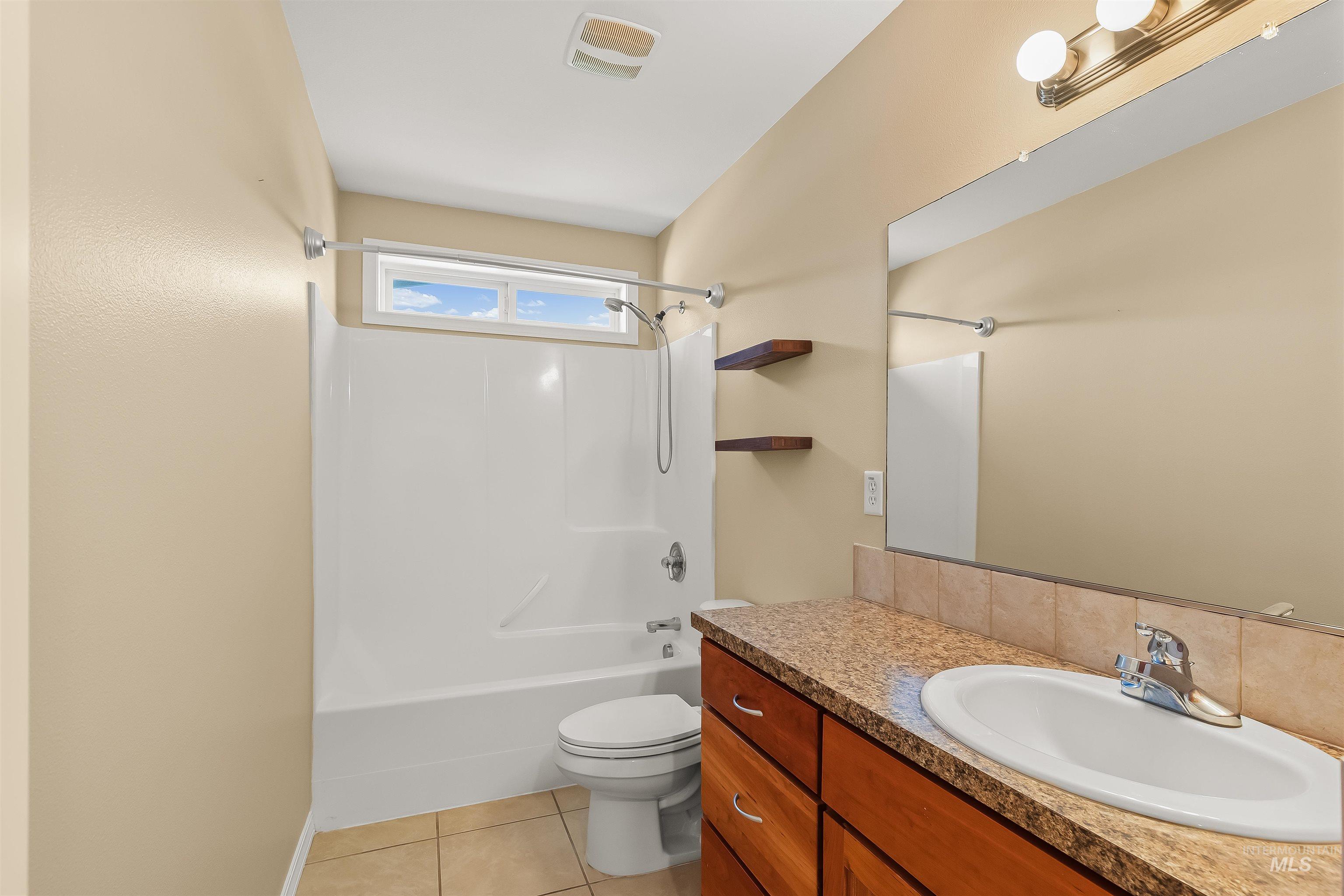 2675 27th St, Clarkston, Washington 99403, 3 Bedrooms, 2 Bathrooms, Residential For Sale, Price $378,000, 99003725