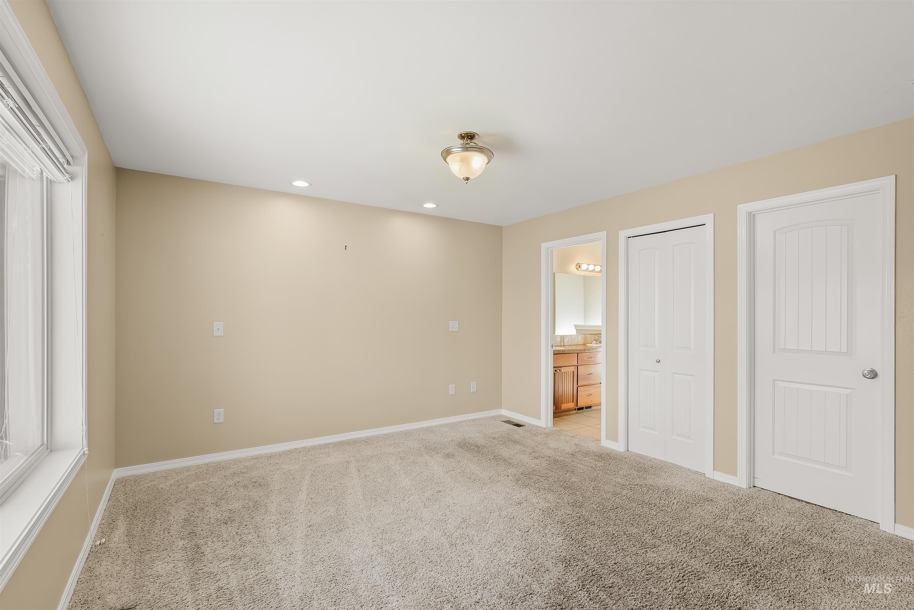 2675 27th St, Clarkston, Washington 99403, 3 Bedrooms, 2 Bathrooms, Residential For Sale, Price $378,000, 99003725